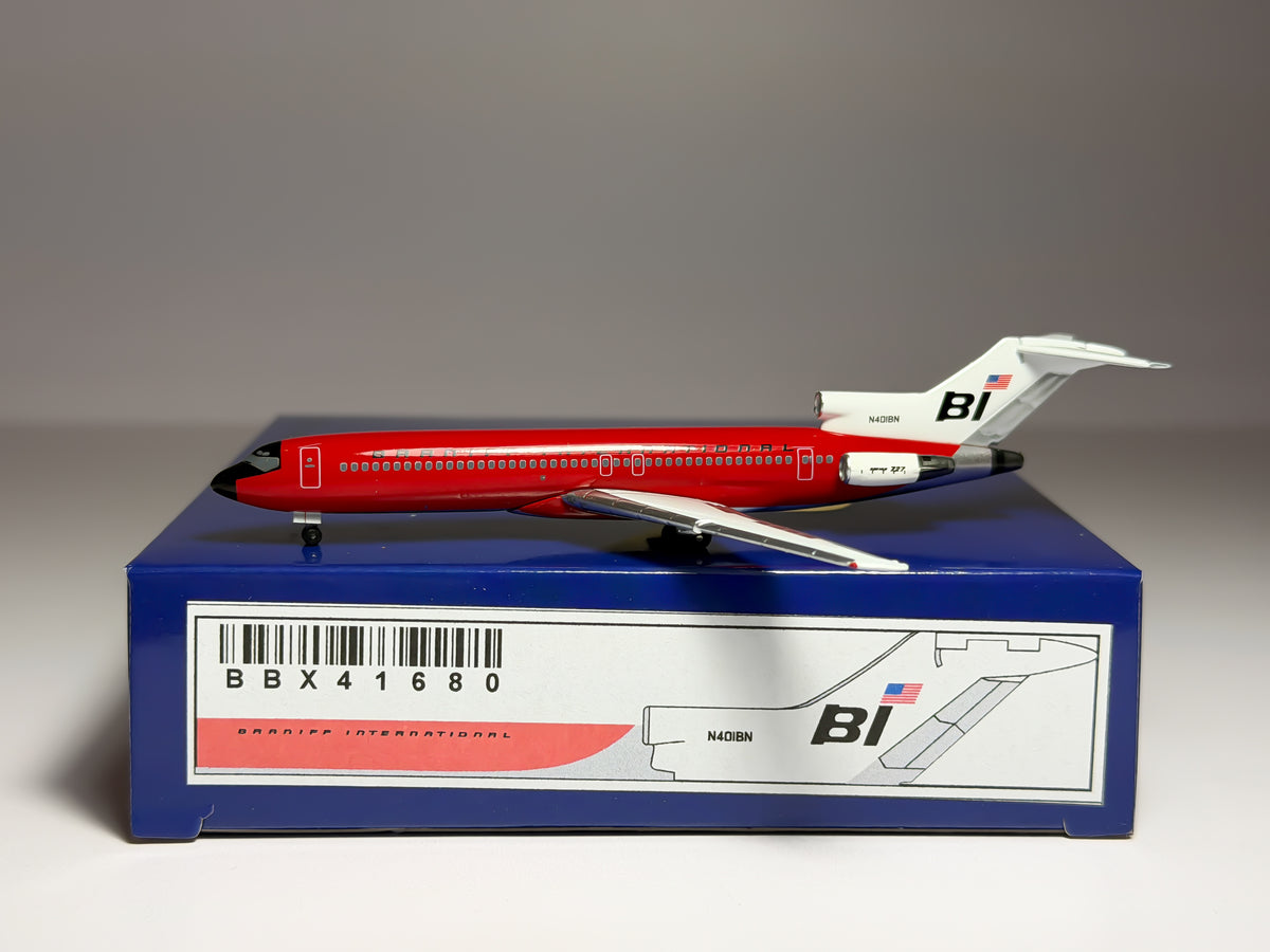 Braniff International Boeing 727-200 1:400 Aeroclassics N401BN (BX1680)