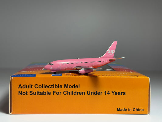 Aeroclassics 1:400 ZIP Air Boeing 737-200 C-FHCP BCA pink scheme ACCFHCP