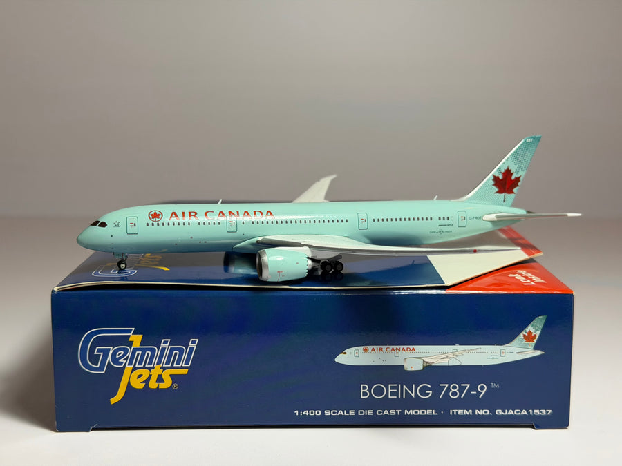 Gemini Jets 1:400 Air Canada Boeing 787-9 C-FNOE mint green GJACA1537