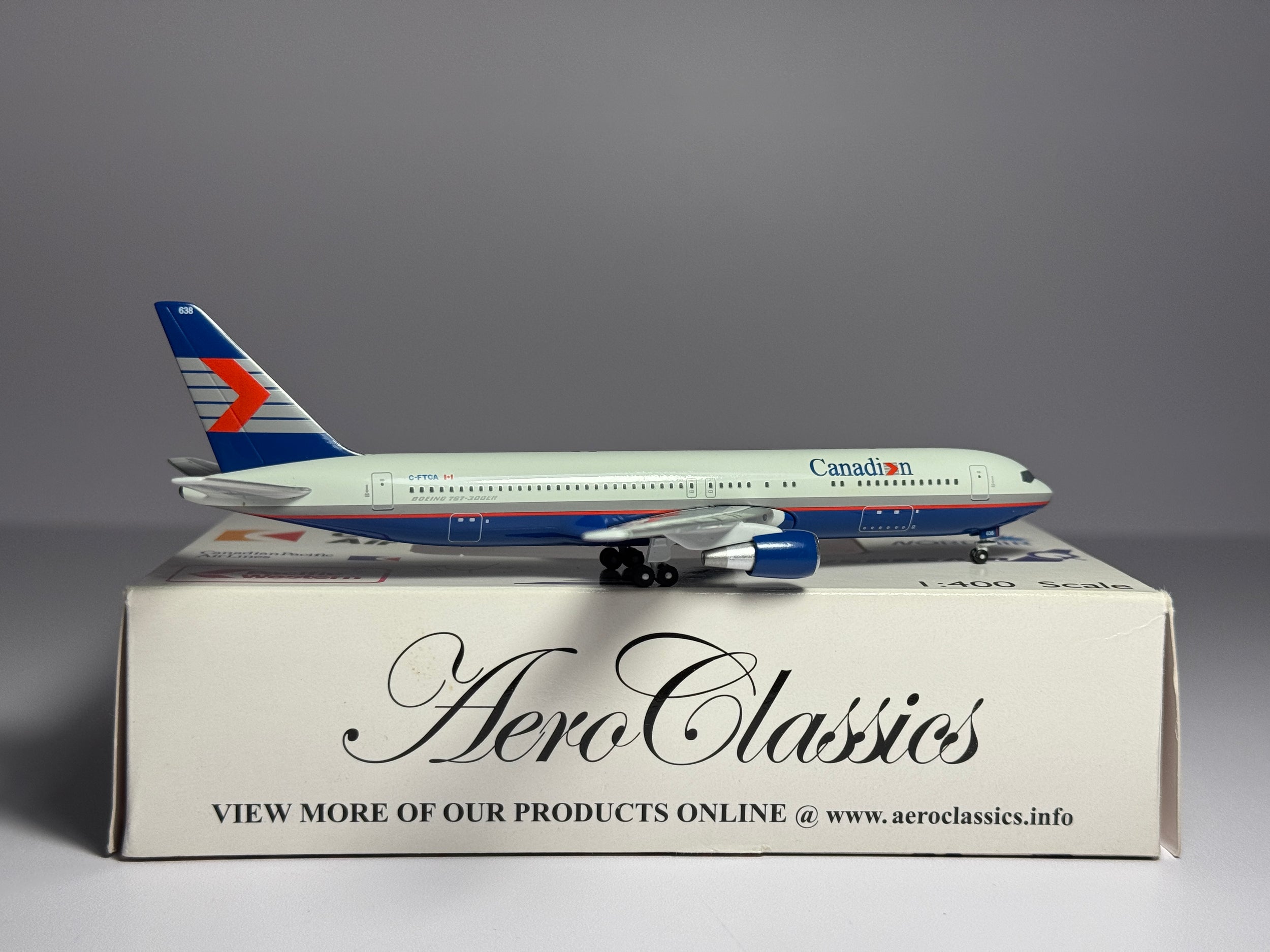 Aeroclassics 1:400 Canadian Airlines Boeing 767-300 C-FTCA AC18114