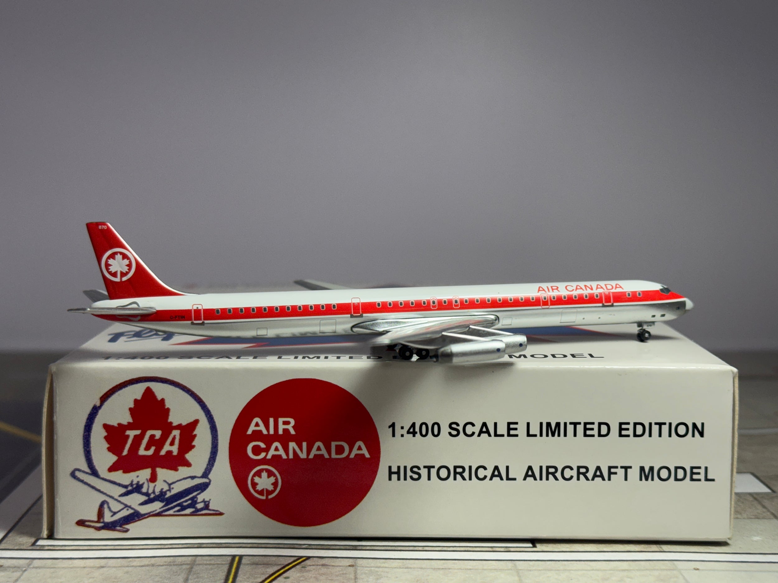 Aeroclassics 1:400 Air Canada Douglas DC-8-63 C-FTIN Single Stripe ACCFTIN