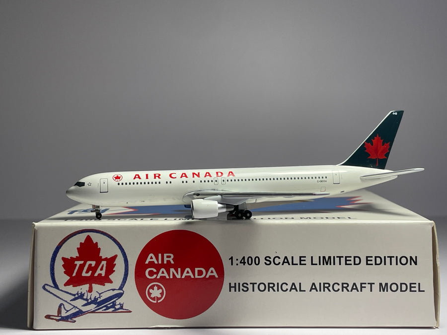 Aeroclassics 1:400 Air Canada Boeing 767-300 C-GEOU 1980s colors ACACAXXX