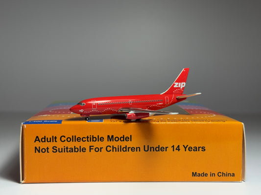 Aeroclassics 1:400 ZIP Air Boeing 737-200 C-GMCP red scheme ACCGMCP
