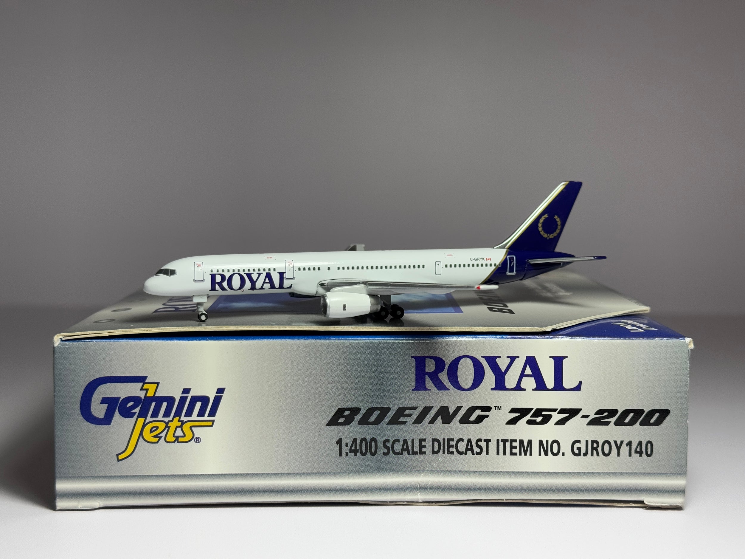 Gemini Jets 1:400 Royal Aviation Boeing 757-200 C-GRYK GJROY140