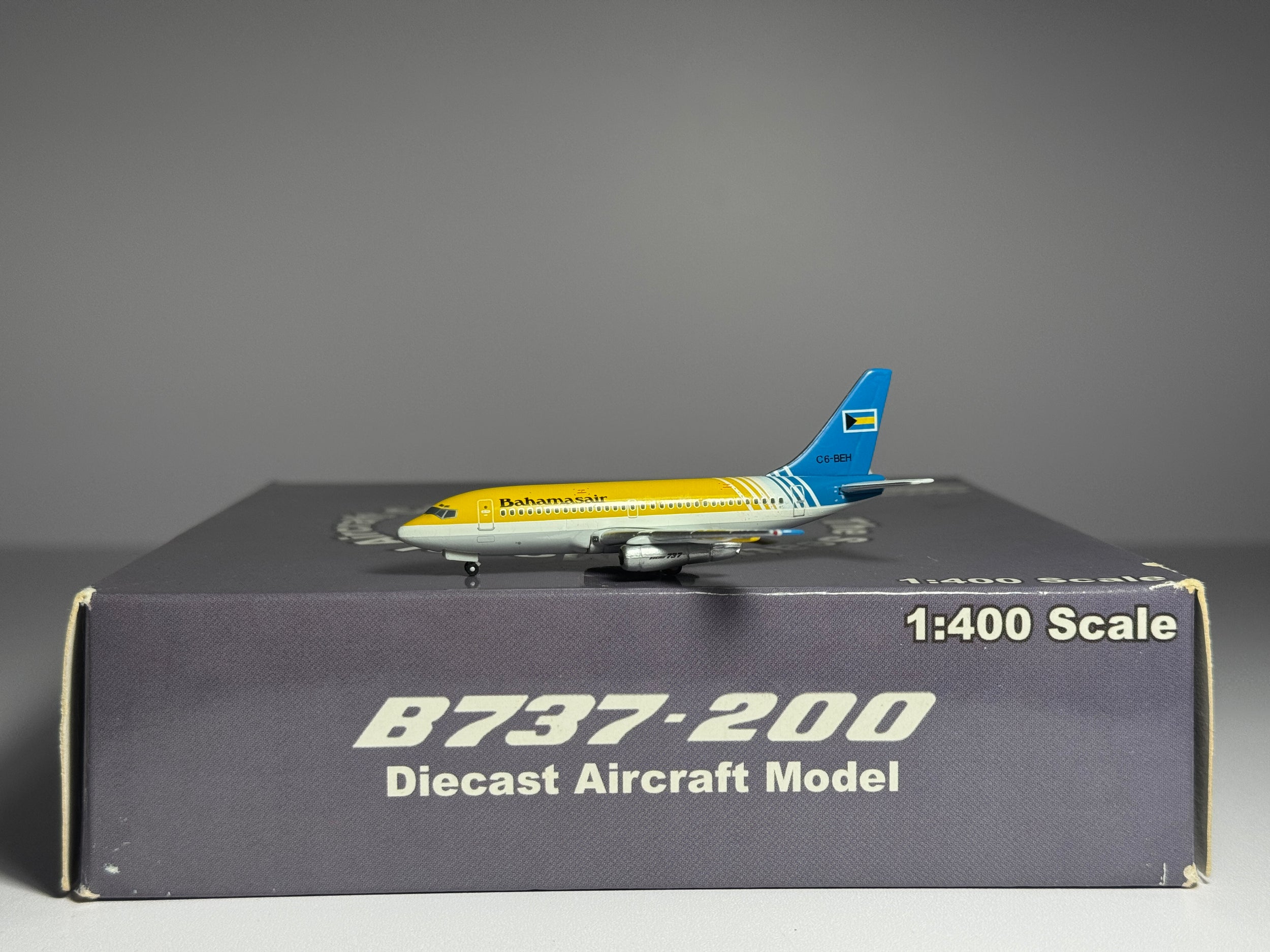 Gemini Jets 1:400 Bahamasair Boeing 737-200 C6-BEH last scheme 7CBHS001