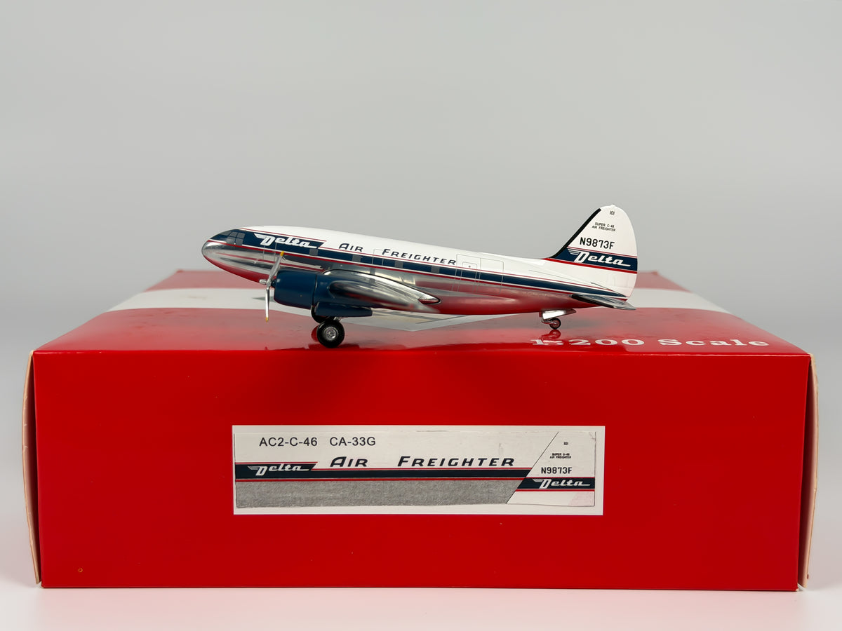 Delta Air Lines Curtiss C-46 1:200 Aeroclassics N9873F (CA-33G)