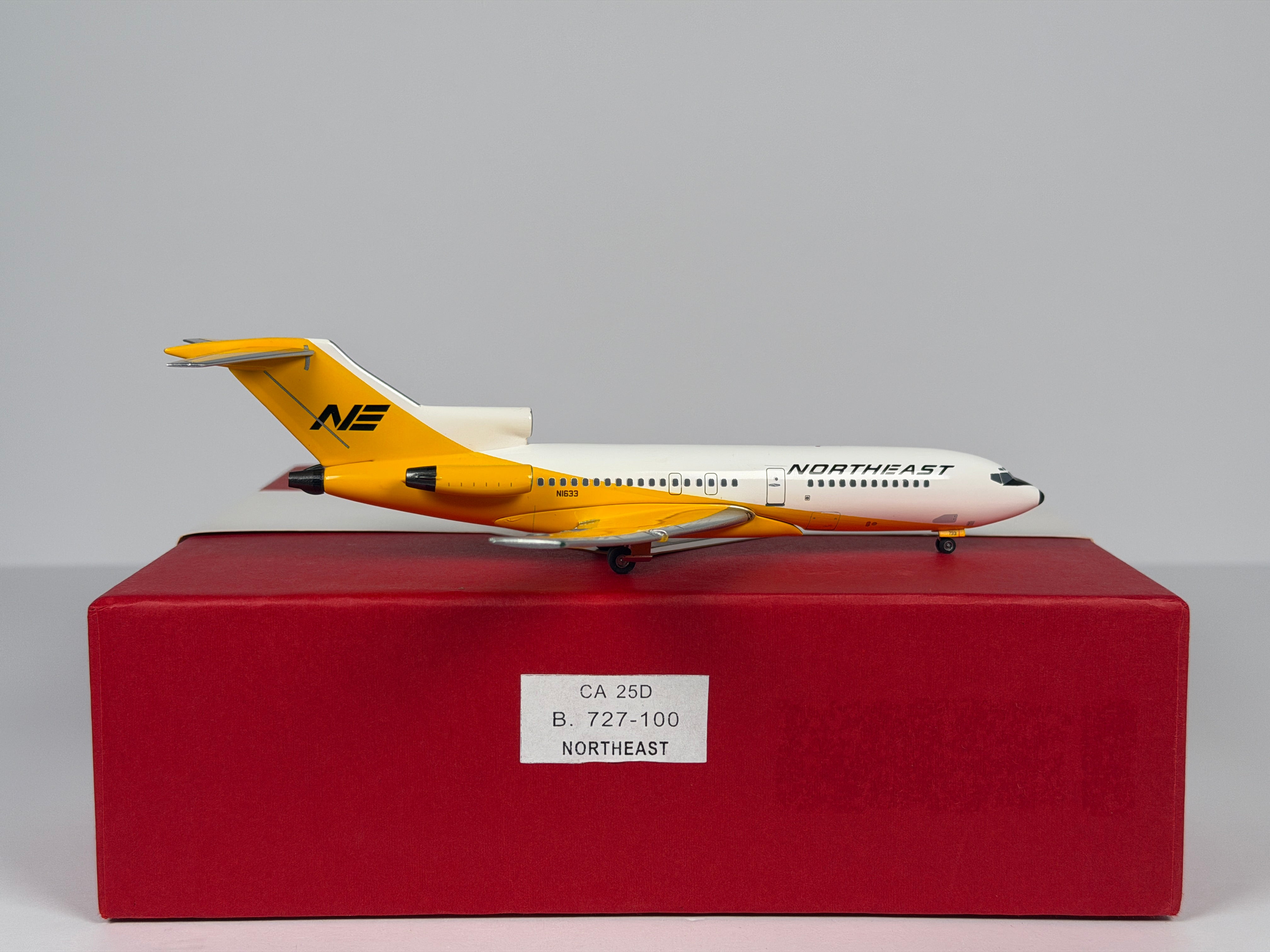 Northeast Airlines Boeing 727-100 1:200 Western Models N1633 (CA24D)