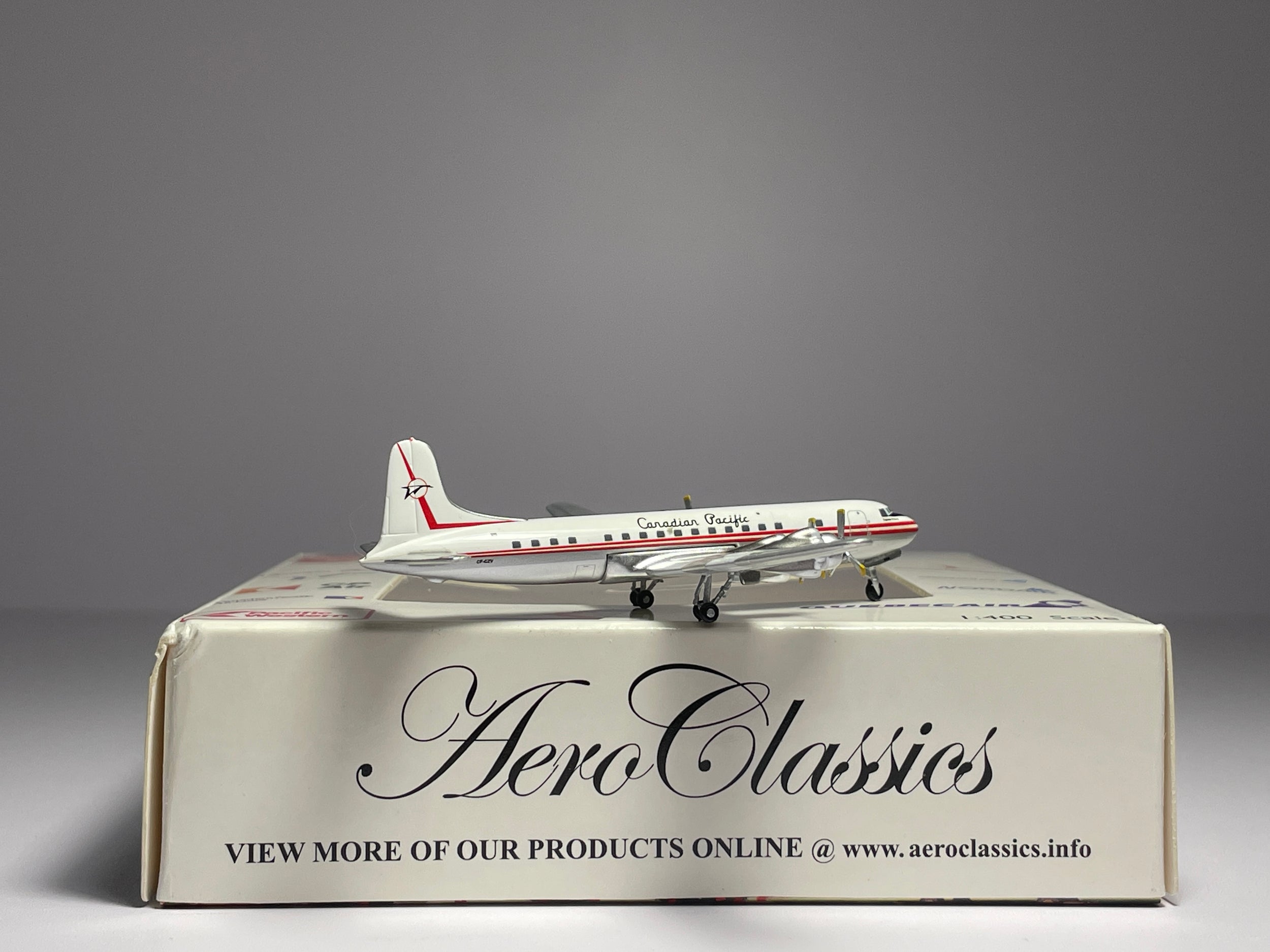 Aeroclassics 1:400 Canadian Pacific Douglas DC-6B CF-CZV ACCFCZV