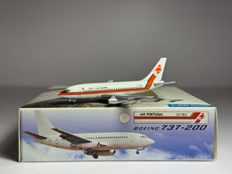 Aeroclassics 1:400 TAP Air Portugal Boeing 737-282 CS-TEO red stripe ACCSTEO