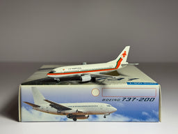 Aeroclassics 1:400 TAP Air Portugal Boeing 737-282 CS-TIA 1980s livery ACCSTIA