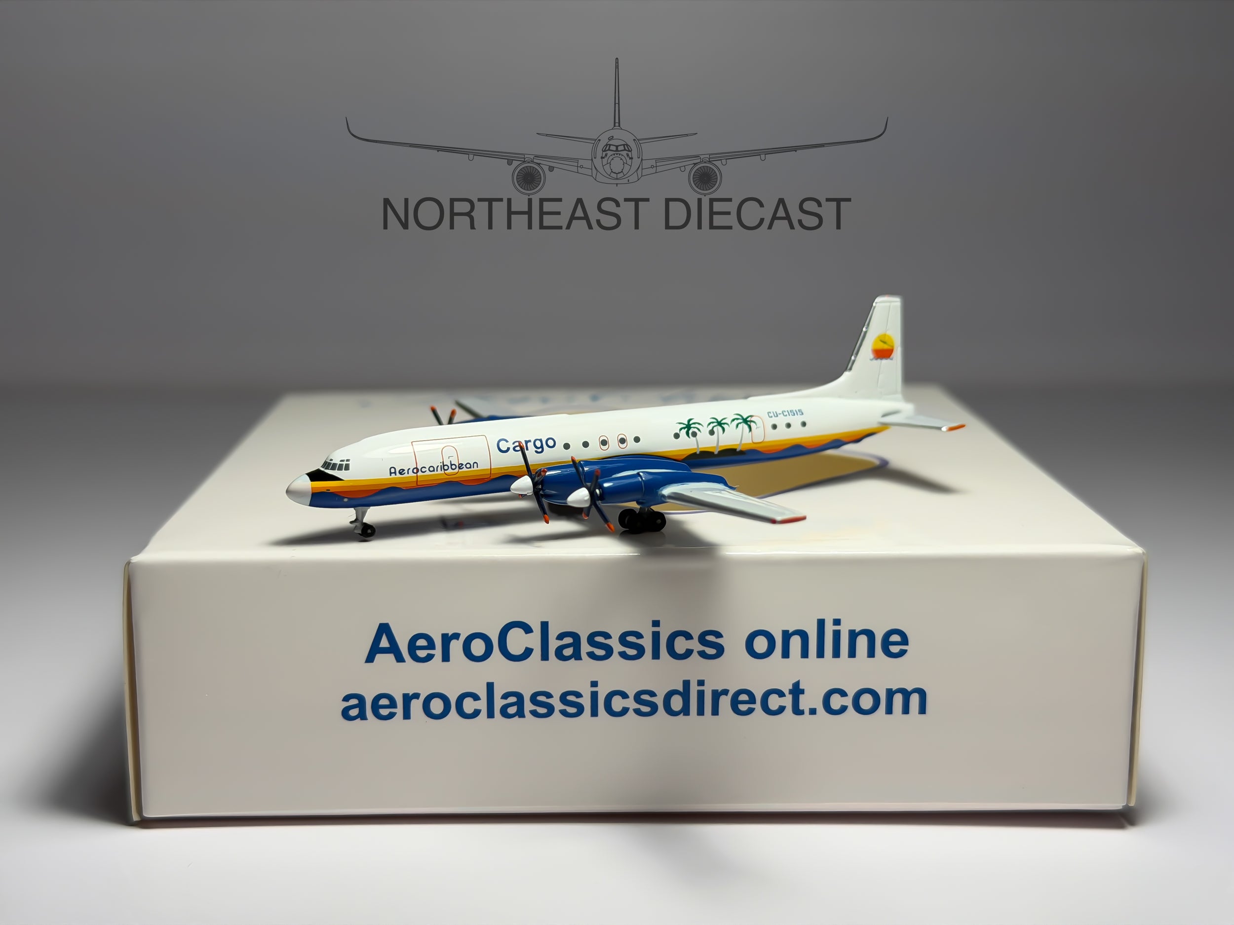 Aero Caribbean Cargo Ilyushin Il-18F 1:400 Aeroclassics CU-C1515 (AC411097)