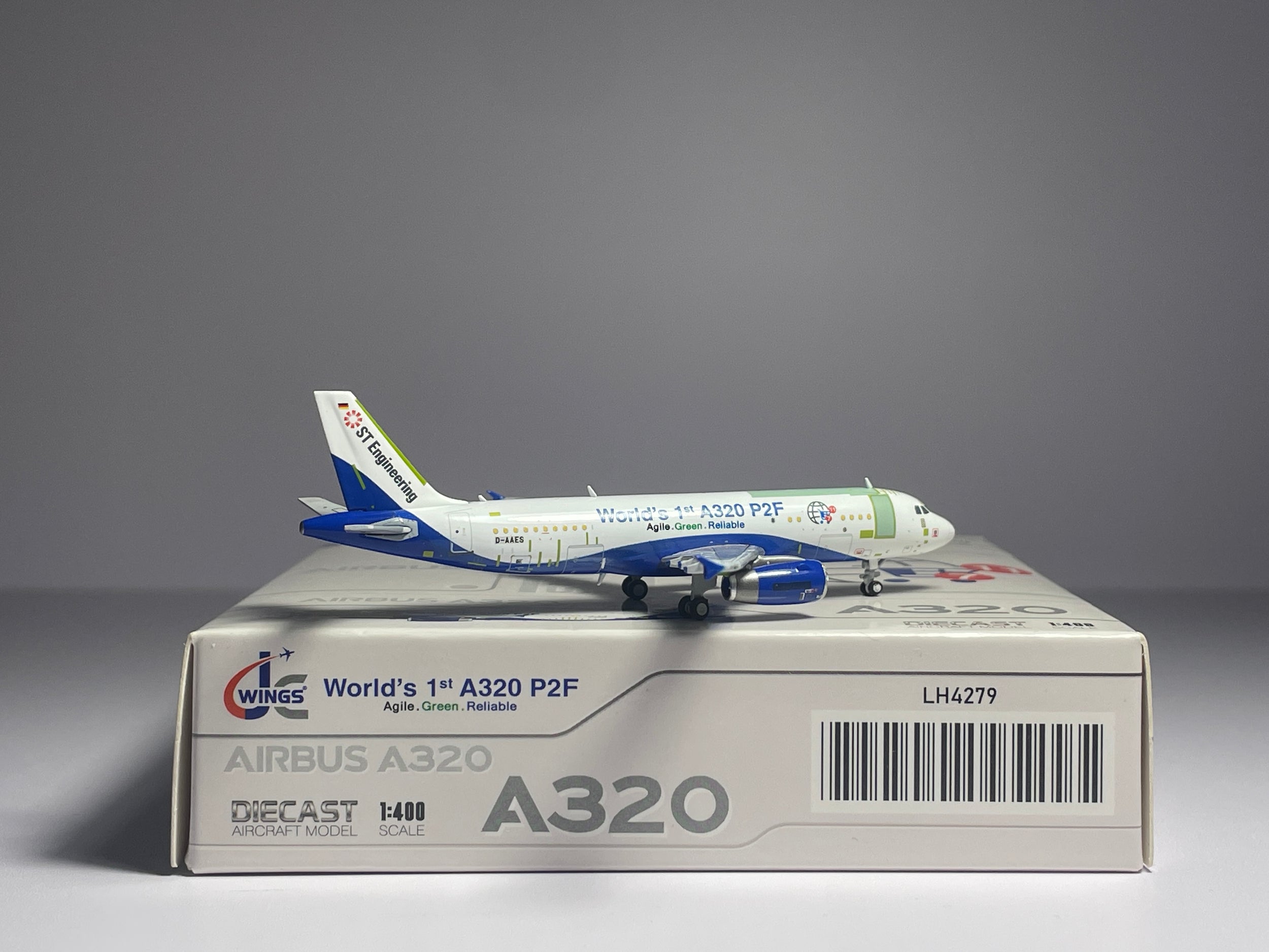 JC Wings 1:400 Airbus House Airbus A320-200P2F D-AAES LH4279