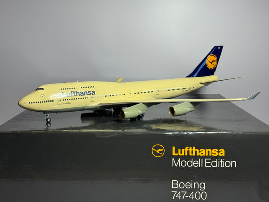 Herpa 1:200 Lufthansa Boeing 747-400 D-ABVC 1990s scheme 000025