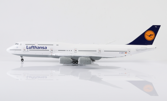 SQ Wings 1:200 Lufthansa Boeing 747-8 D-ABYU “Old Livery” L2055