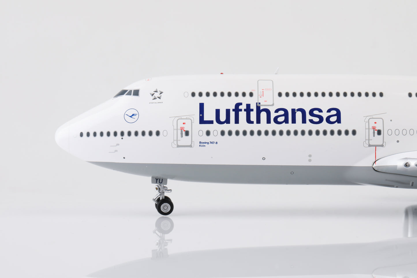 SQ Wings 1:200 Lufthansa Boeing 747-8 D-ABYU “Old Livery” L2055