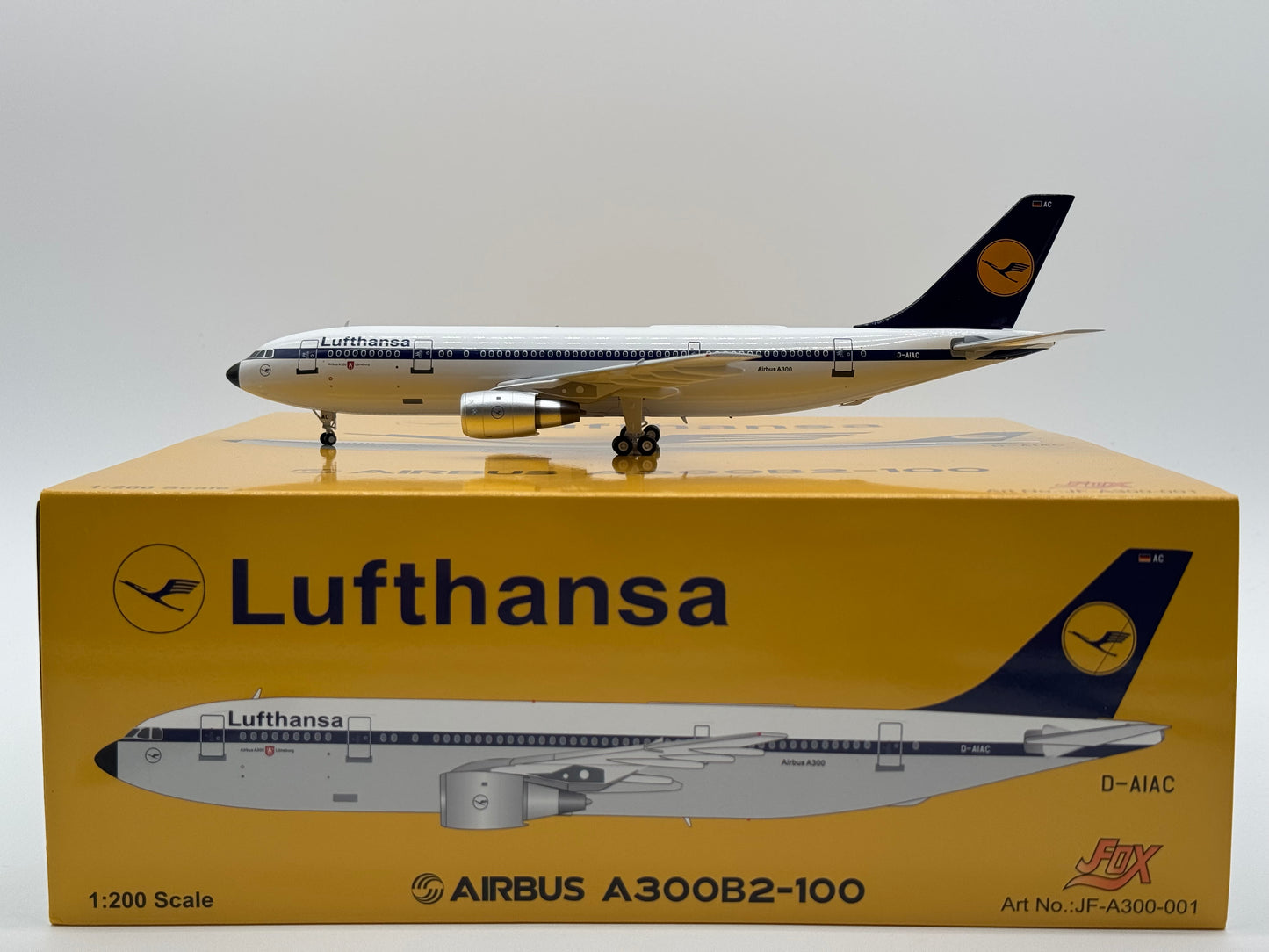 Inflight200 Lufthansa Airbus A300 D-AIAC 1980s colors JF-A300-001