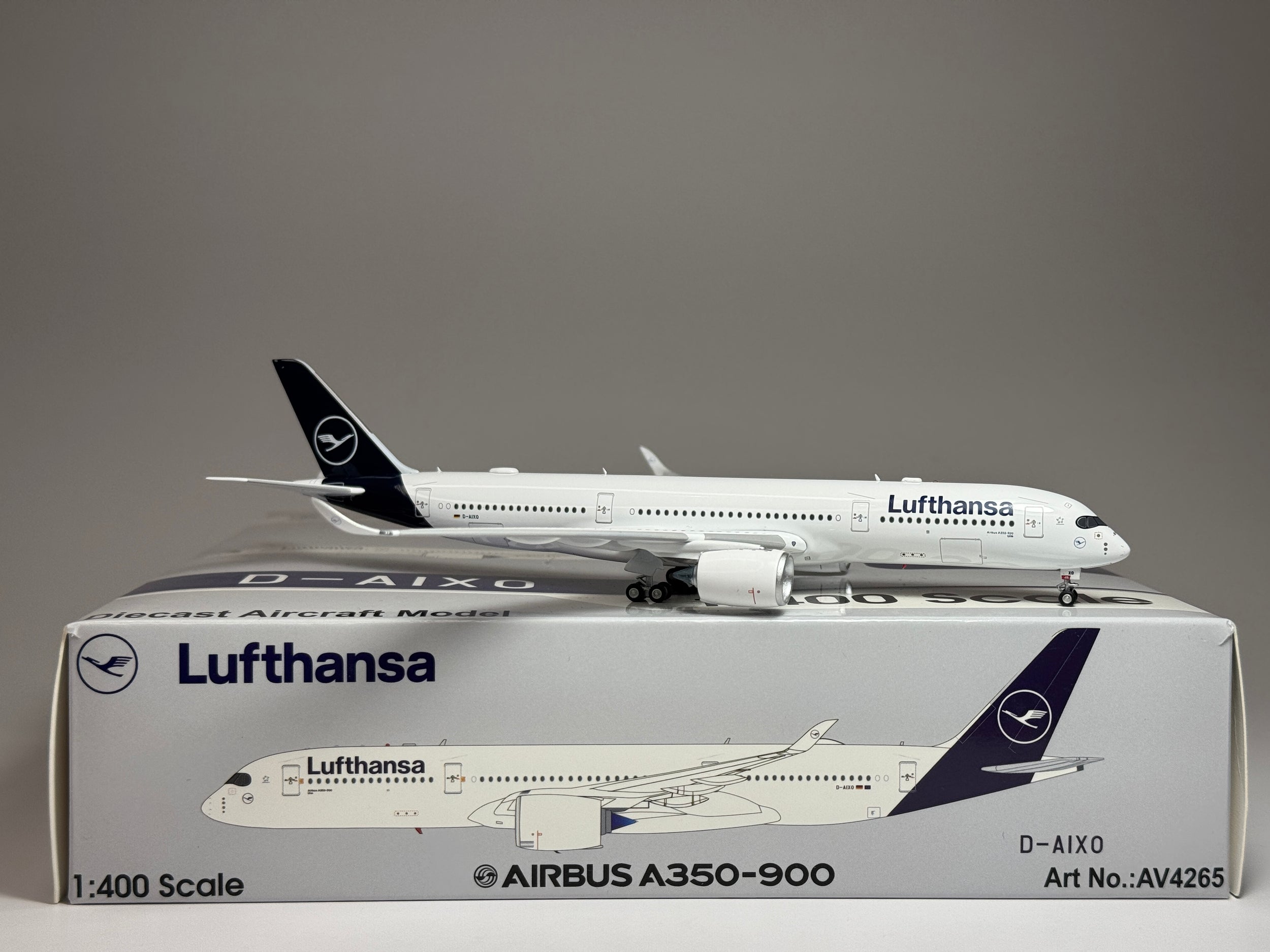 Aviation400 Lufthansa Airbus A350-900 D-AIXO New Livery AV4265