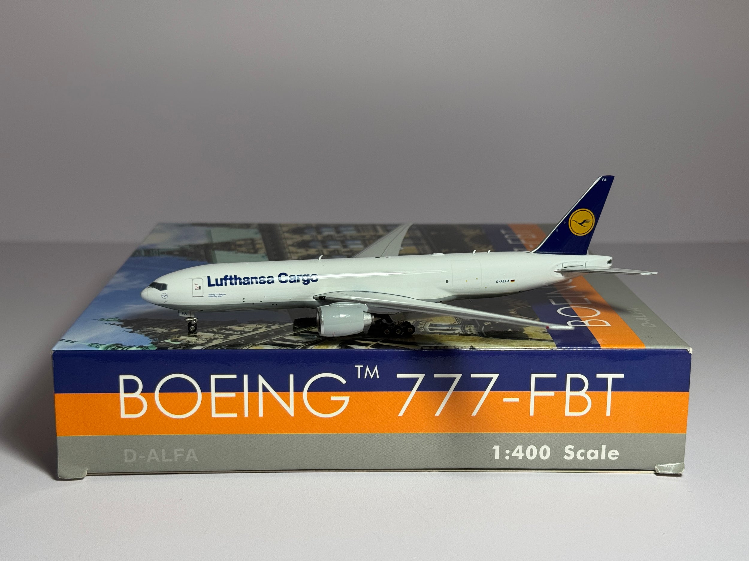 Aeroclassics 1:400 Lufthansa Boeing 777F D-ALFA 2000s colors PH404045
