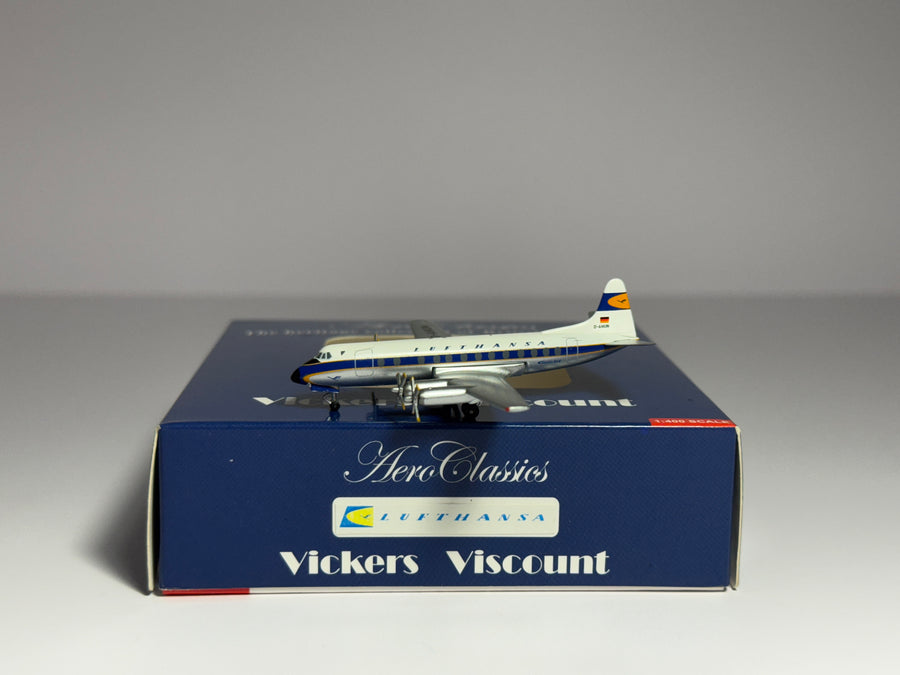 NG Models 1:400 Lufthansa Vickers Viscount 800 D-ANUN 1950s colors ACDANUN