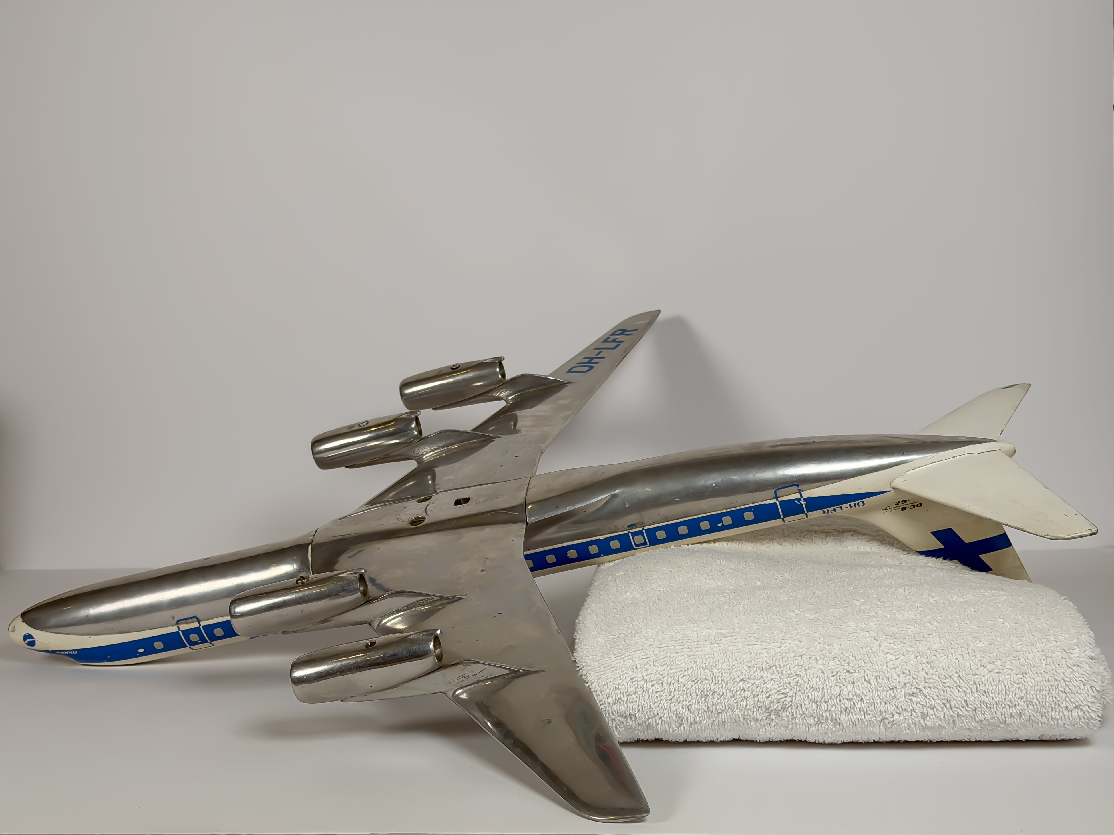 Finnair Douglas DC-8-62 1:72 Scale (OH-LFR) Viking Ship | DFM