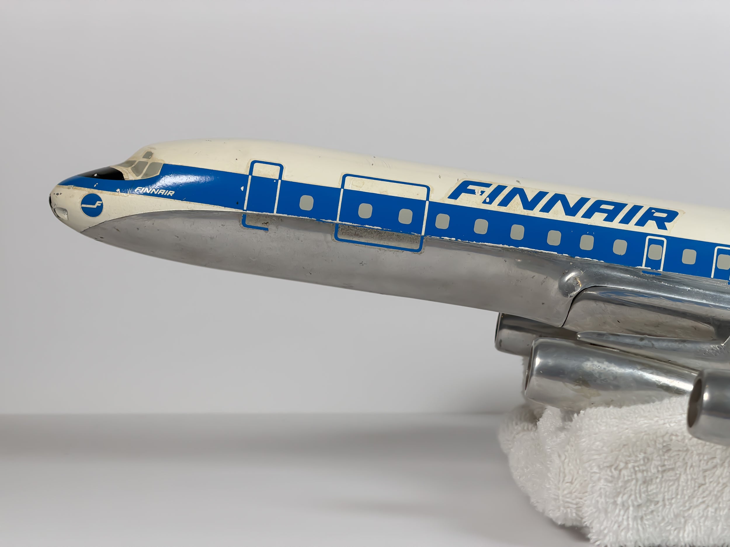 Finnair Douglas DC-8-62 1:72 Scale (OH-LFR) Viking Ship | DFM