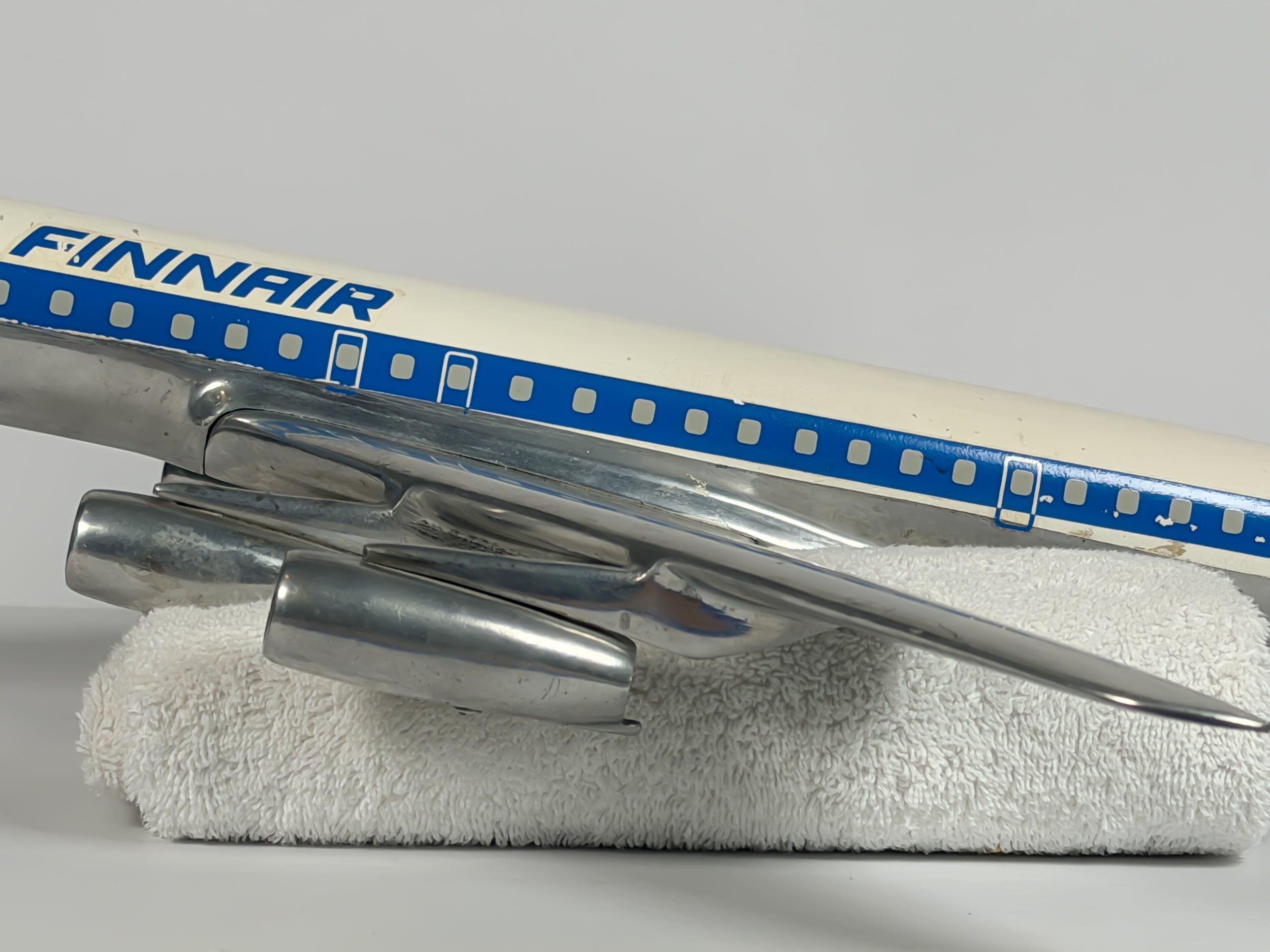 Finnair Douglas DC-8-62 1:72 Scale (OH-LFR) Viking Ship | DFM