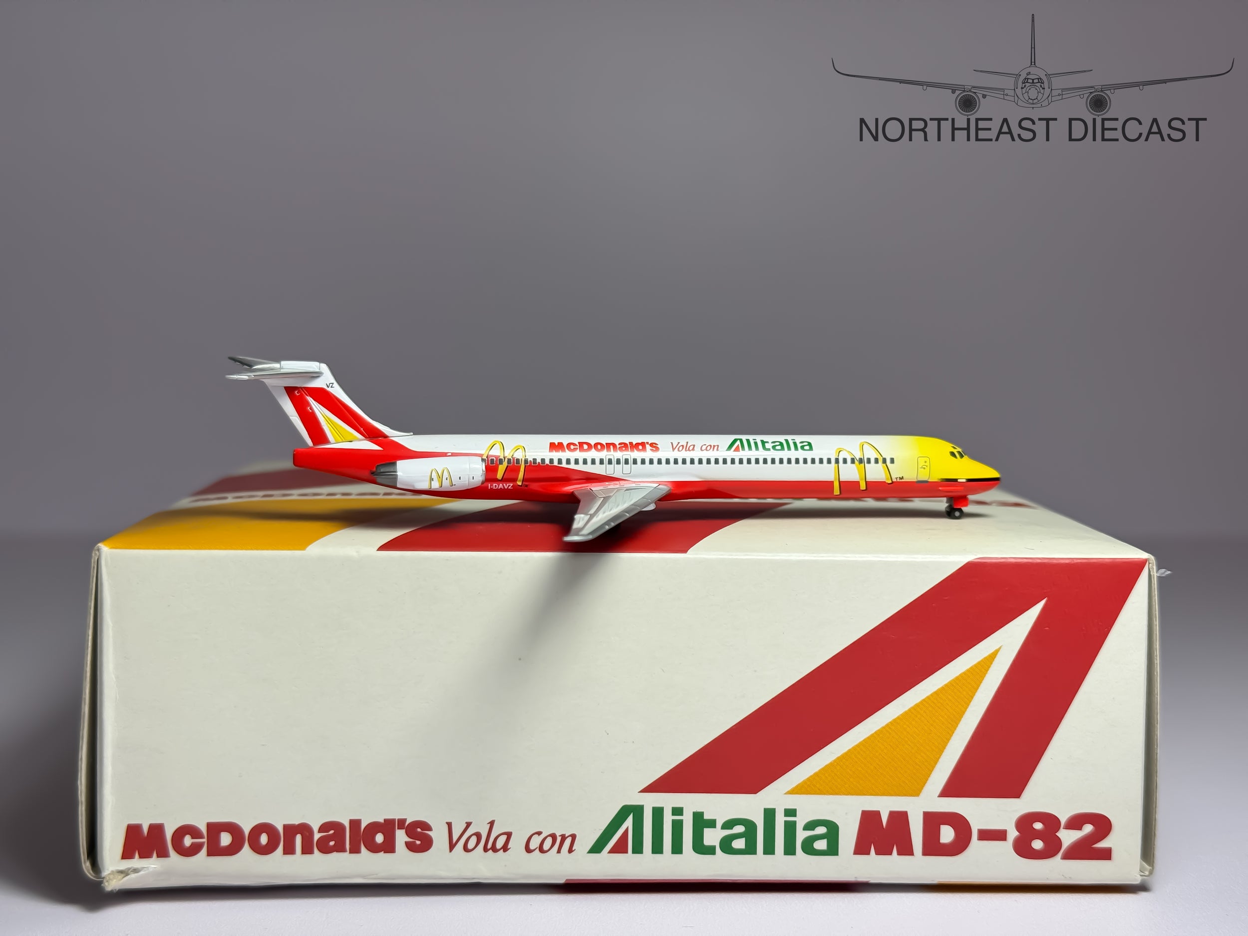 Alitalia McDonnell Douglas MD-82 1:400 Jet-X I-DAVZ (DWIDAVZ)