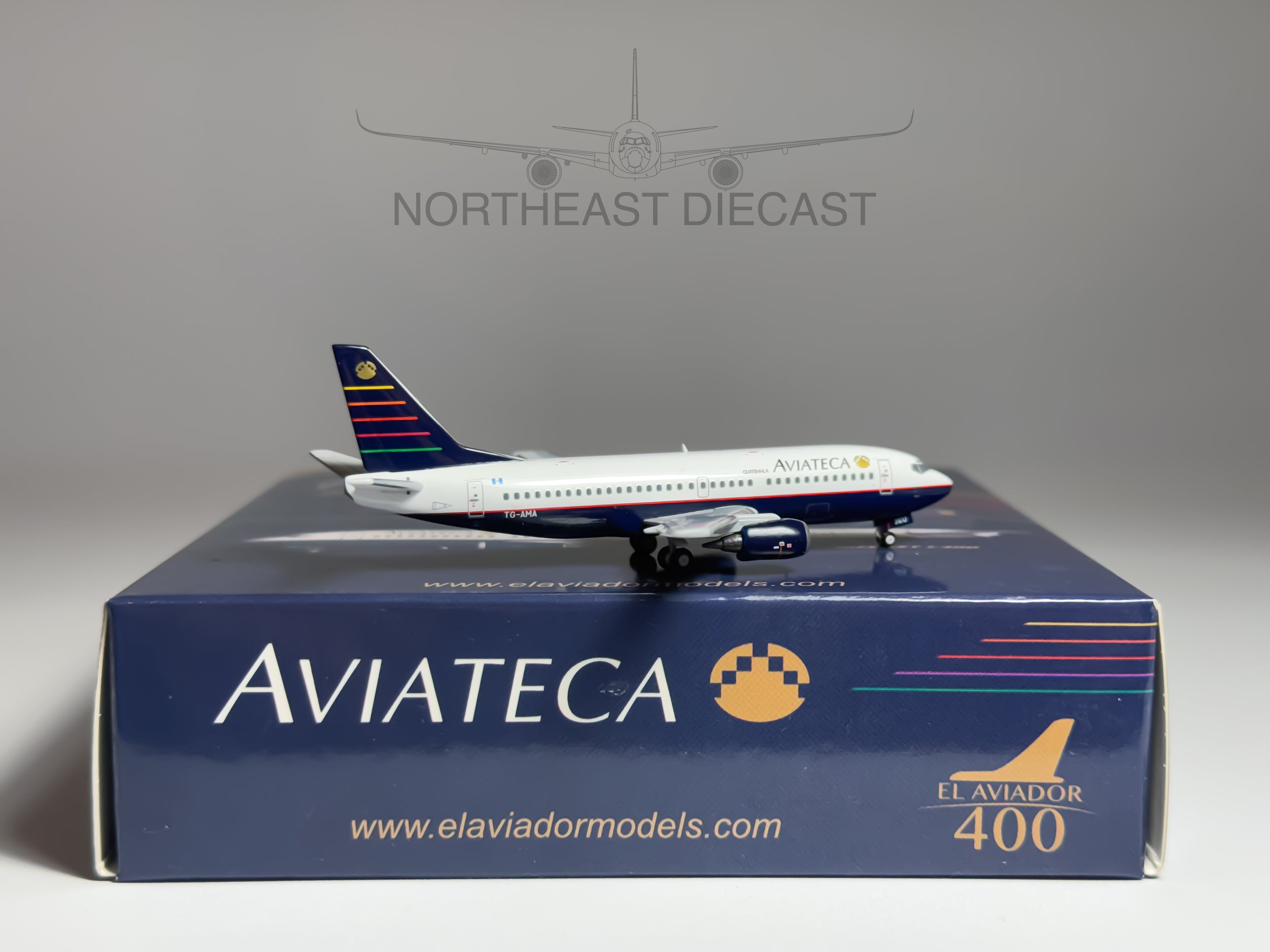 Aviateca Boeing 737-300 1:400 El Aviador TG-AMA (EAV400-AMA)
