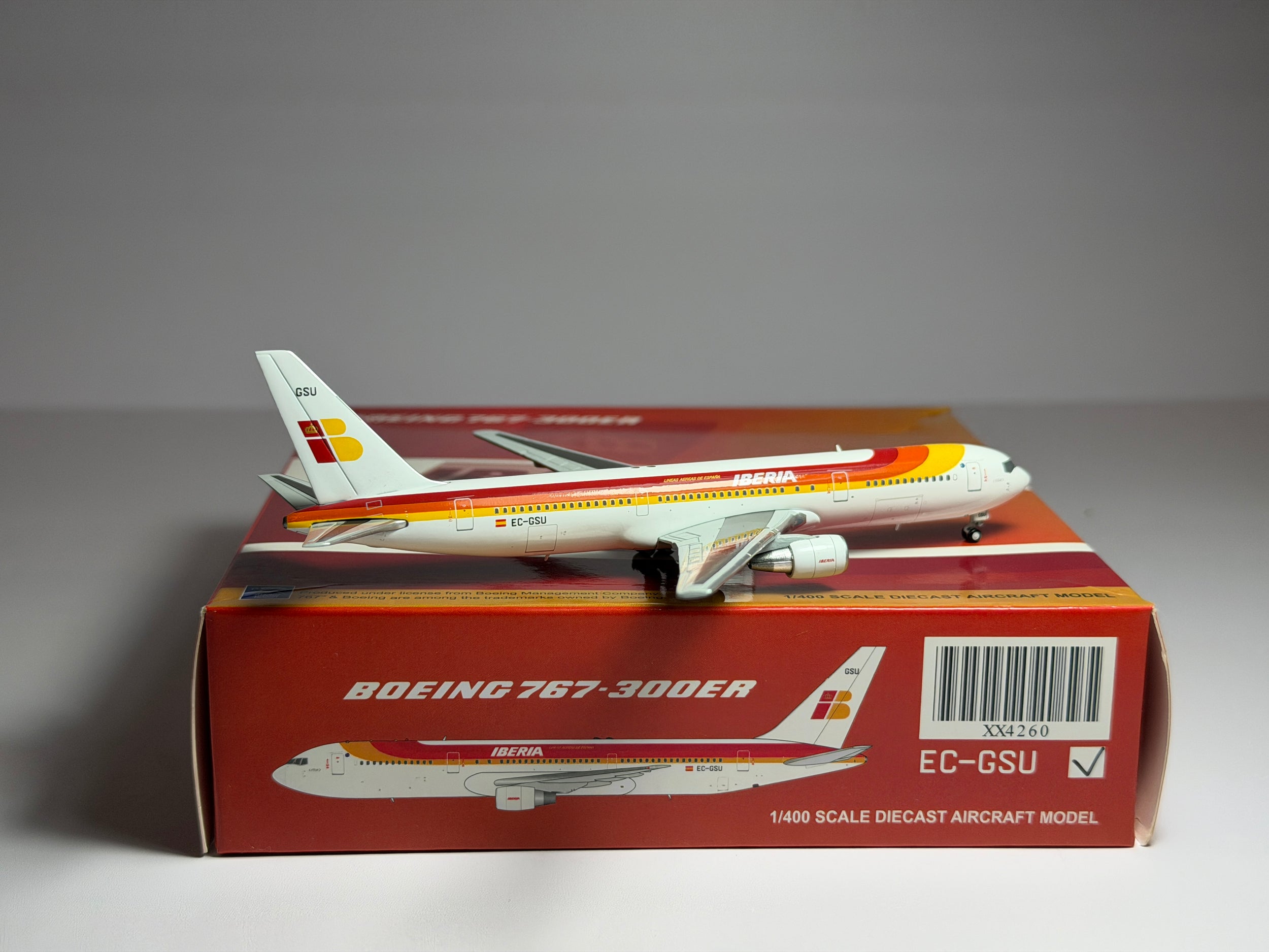 Iberia Airlines Boeing 767-300 1:400 JC Wings EC-GSU (XX4260)