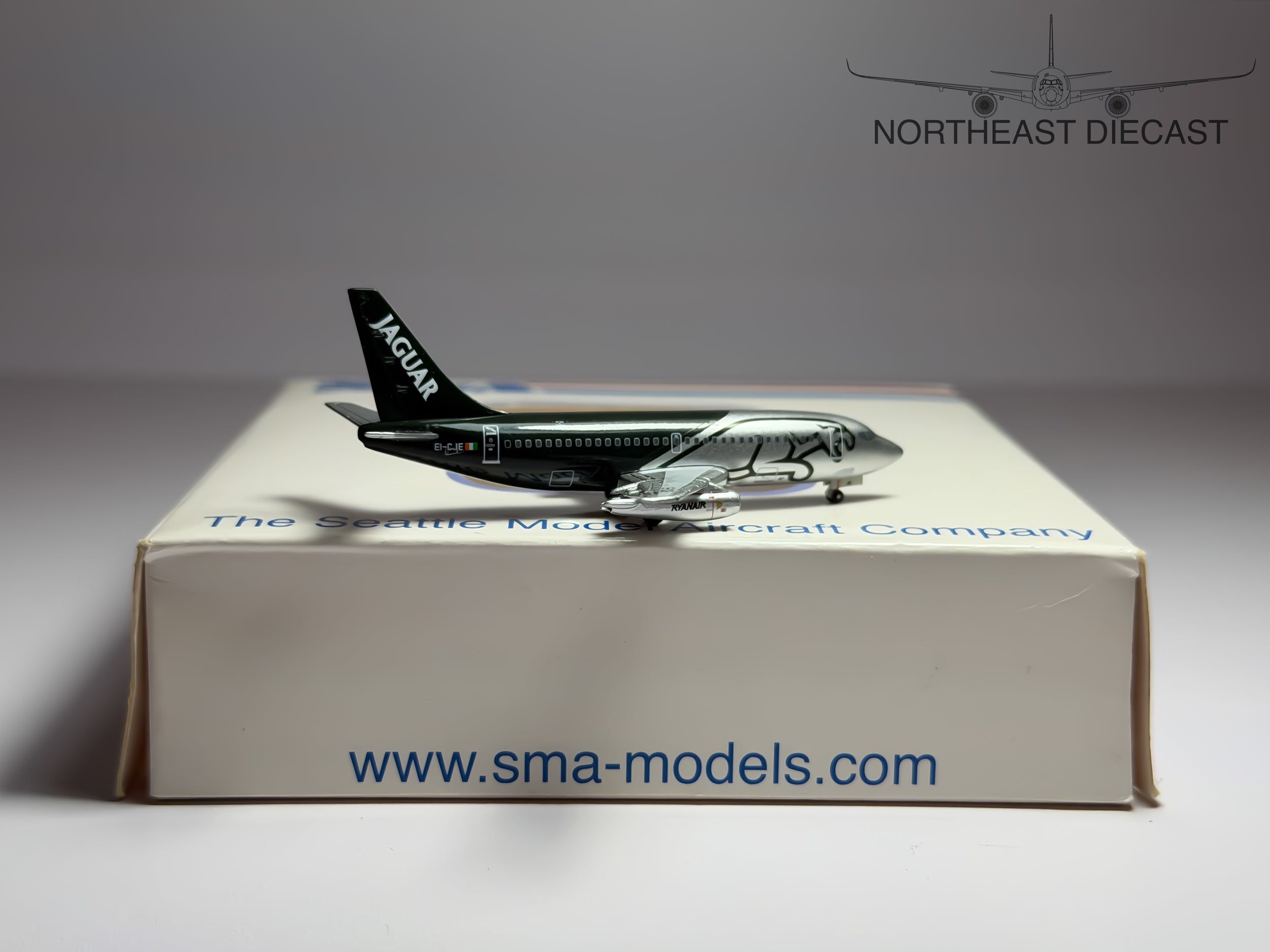 Ryanair Boeing 737-200 1:400 SMAC EI-CJE (SMA021002)