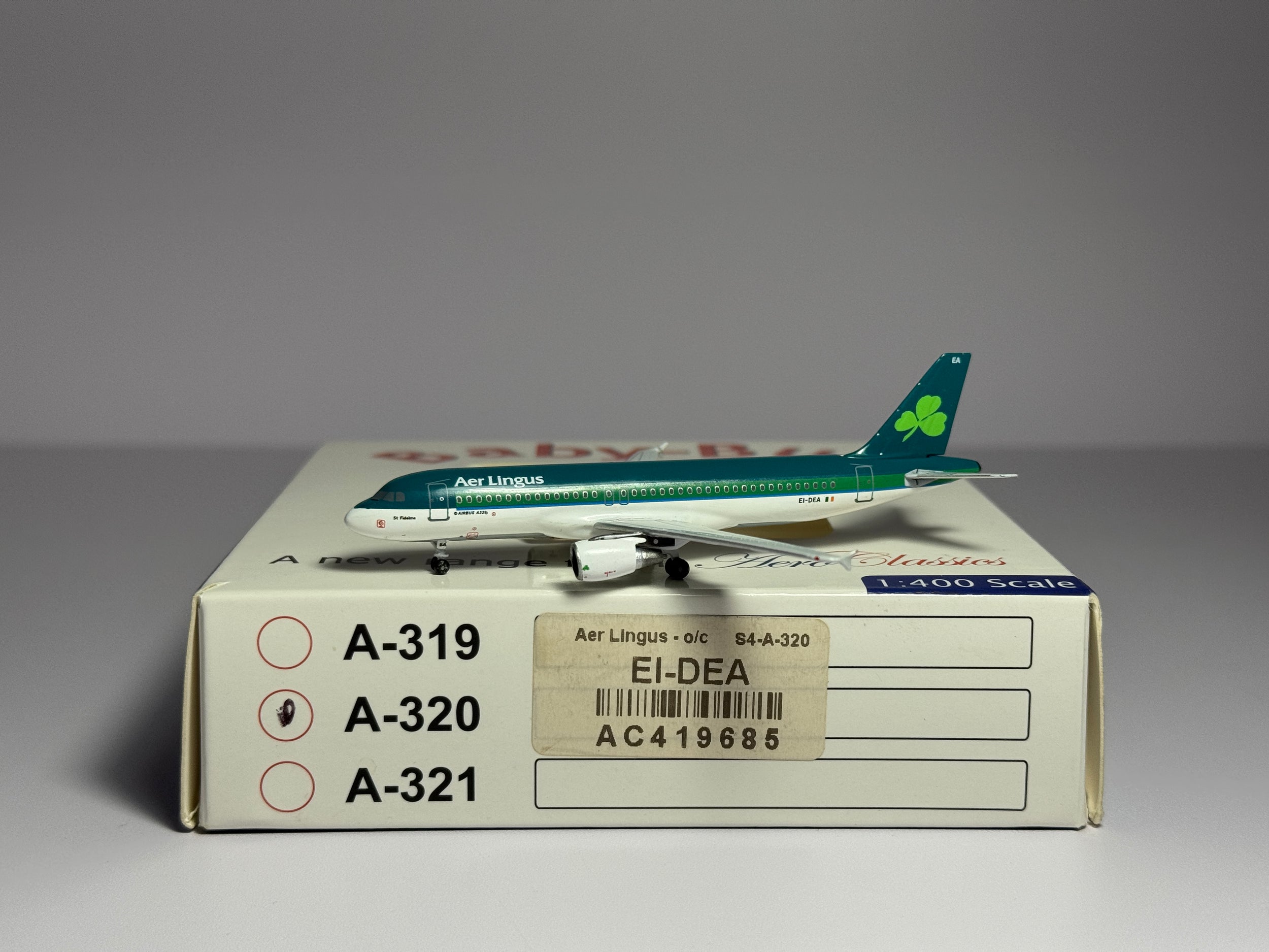 Aeroclassics 1:400 Aer Lingus Airbus A320-200 EI-DEA 1990s colors AC19685