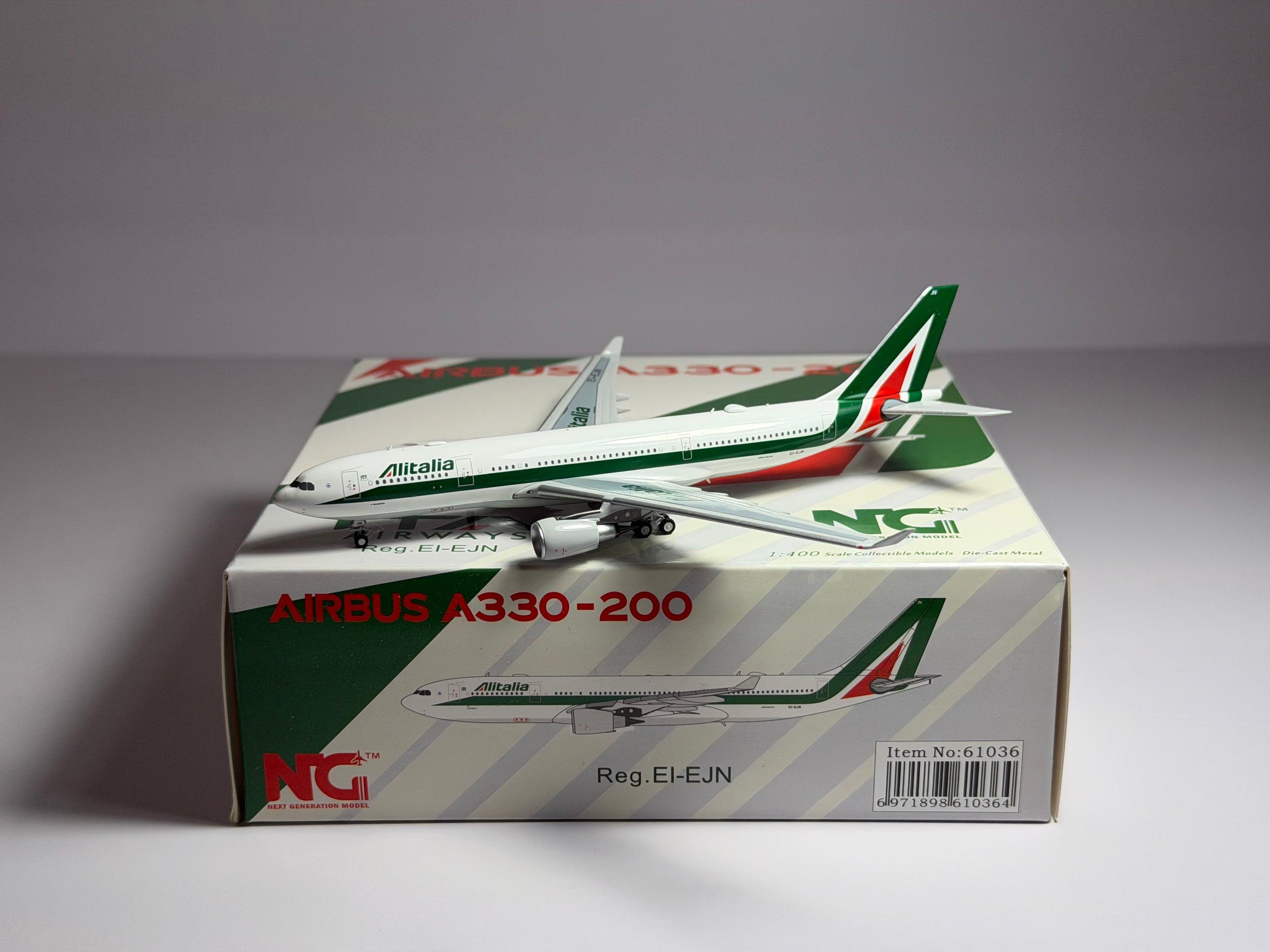 Alitalia Airbus A330-200 1:400 NG Models EI-EJN (NG61036)