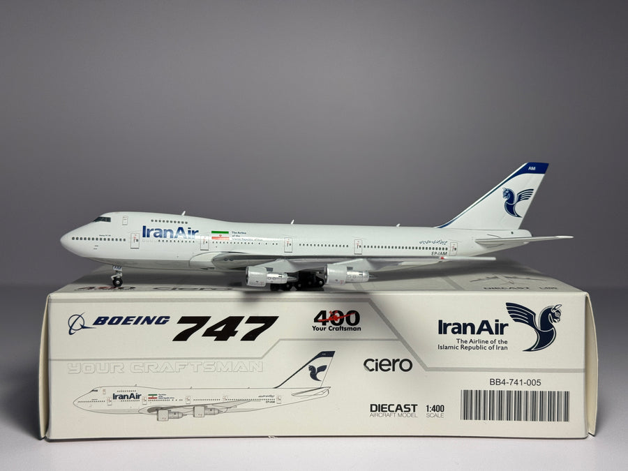 Aeroclassics 1:400 Iran Air Boeing 747-100 EP-IAM BB4-741-005