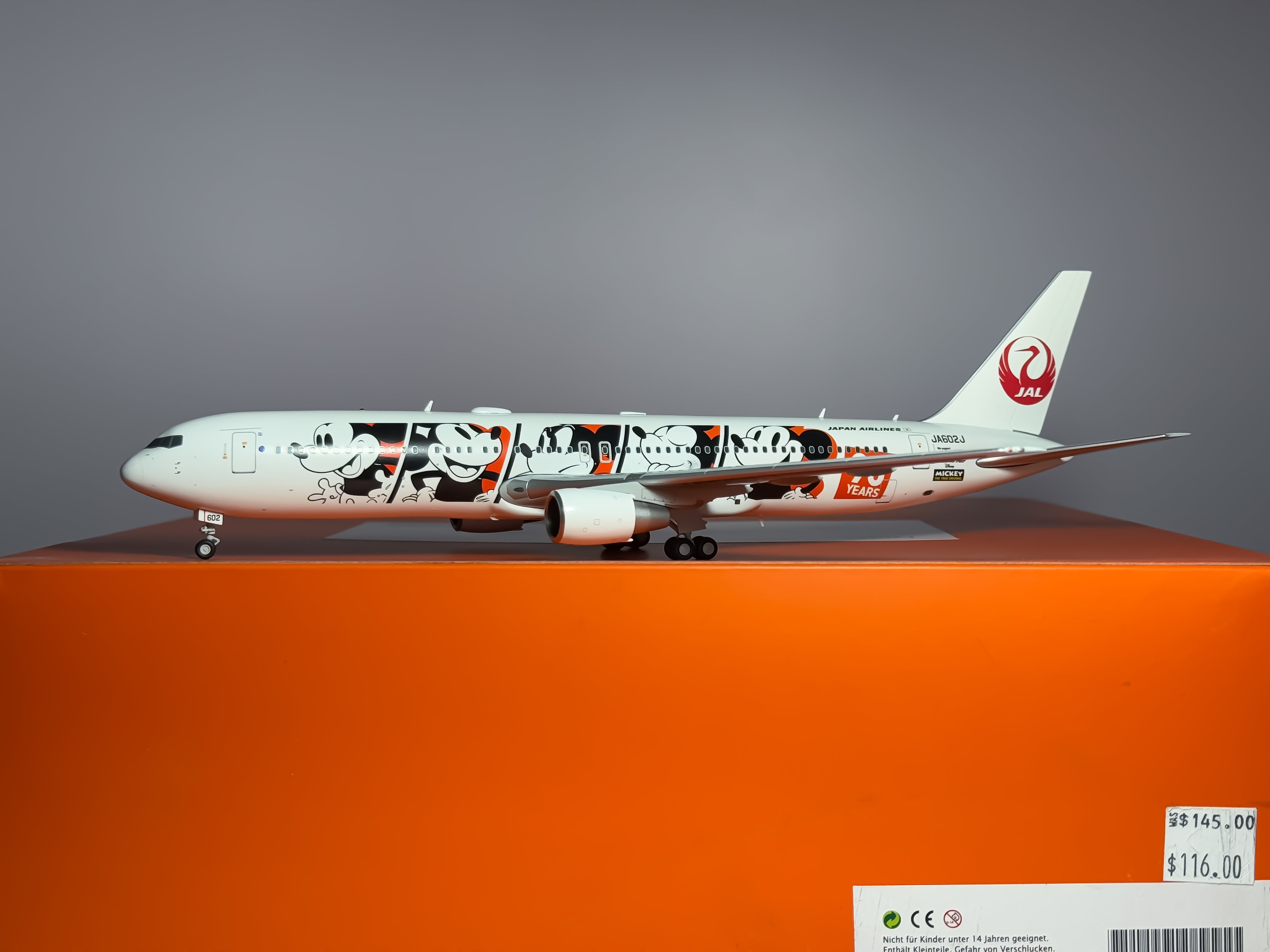Japan Airlines (JAL) Boeing 767-300 1:200 JC Wings JA602J (EW2763004)