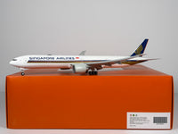 Singapore Airlines Boeing 777-300ER 1:200 JC Wings 9V-SWY (EW277W009A)