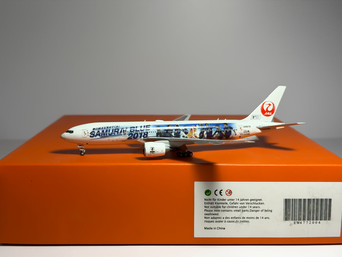 Japan Airlines Boeing 777-200ER 1:400 JC Wings JA8979 (EW4772004)