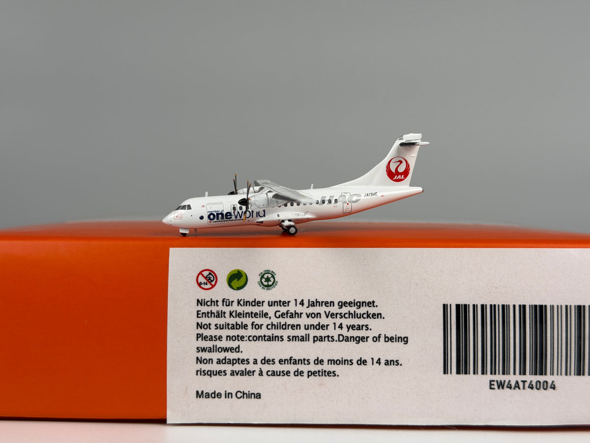 JAL ATR 42-500 1:400 JC Wings JA13HC (EW4AT4004)