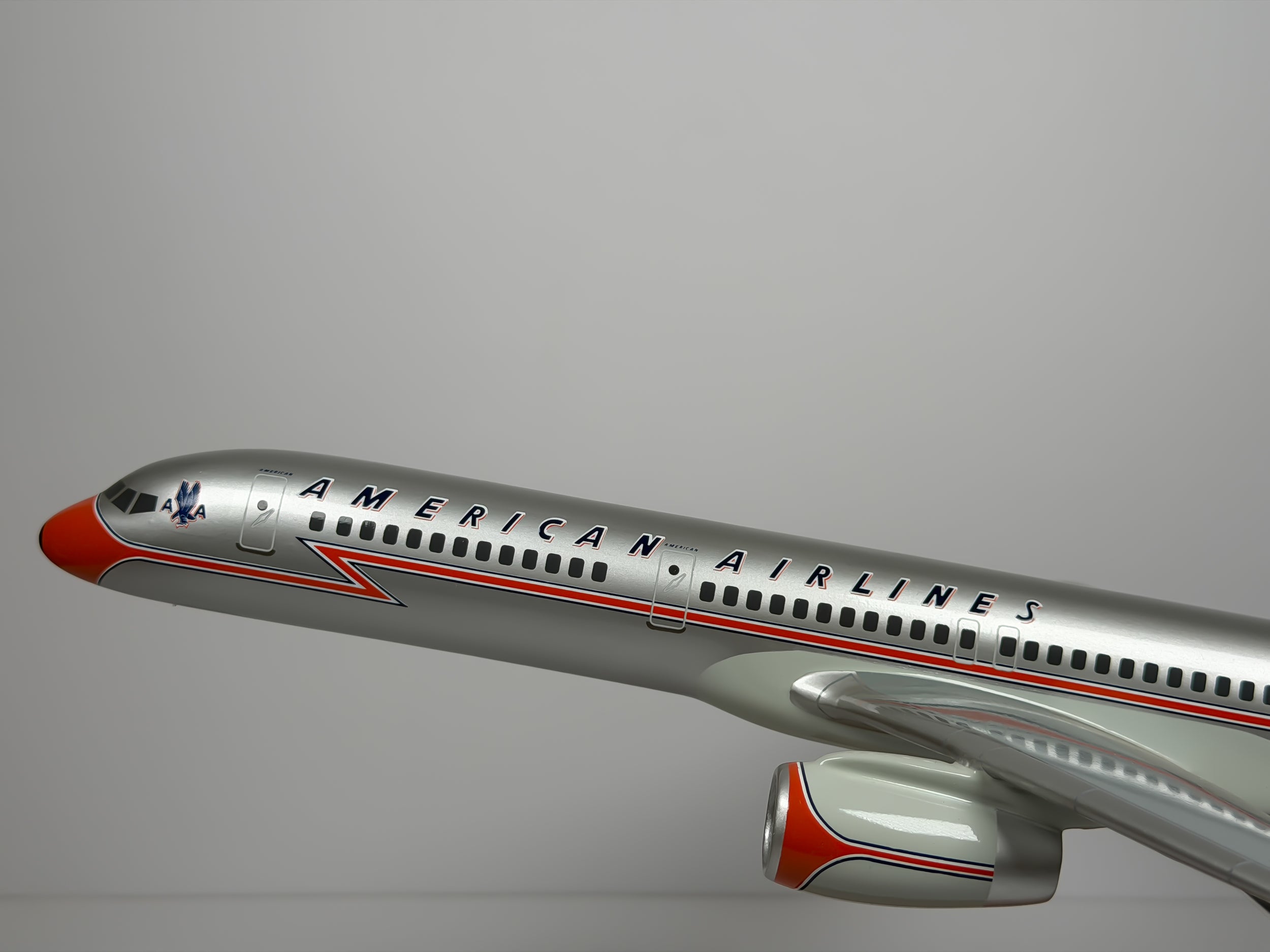 1:100 American Airlines Boeing 757-200 - Astrojet | Executive Model