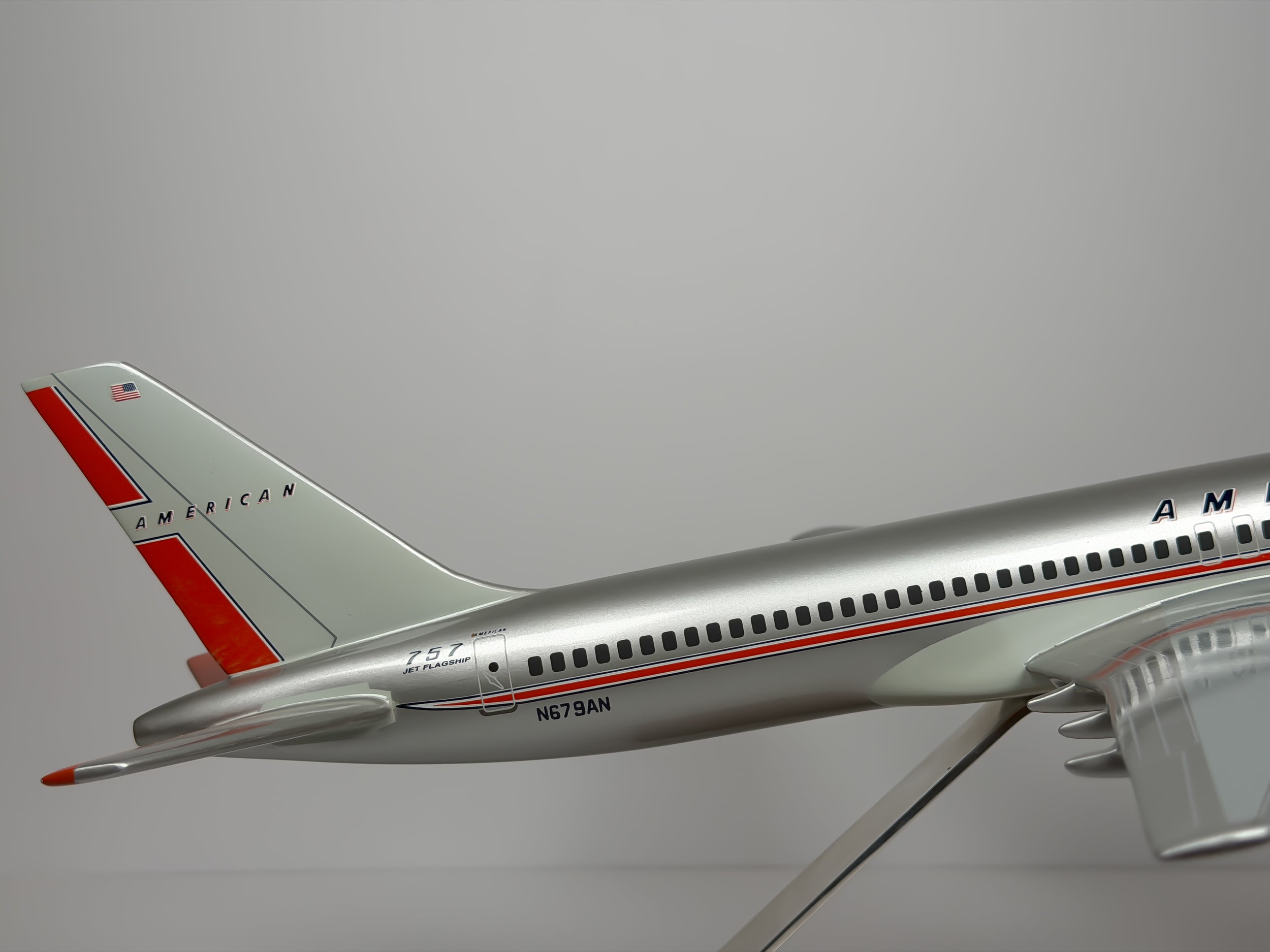 1:100 American Airlines Boeing 757-200 - Astrojet | Executive Model