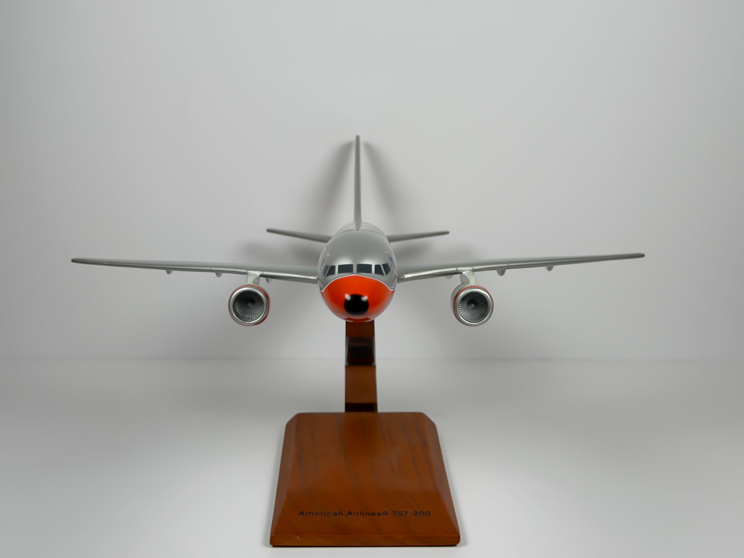 1:100 American Airlines Boeing 757-200 - Astrojet | Executive Model