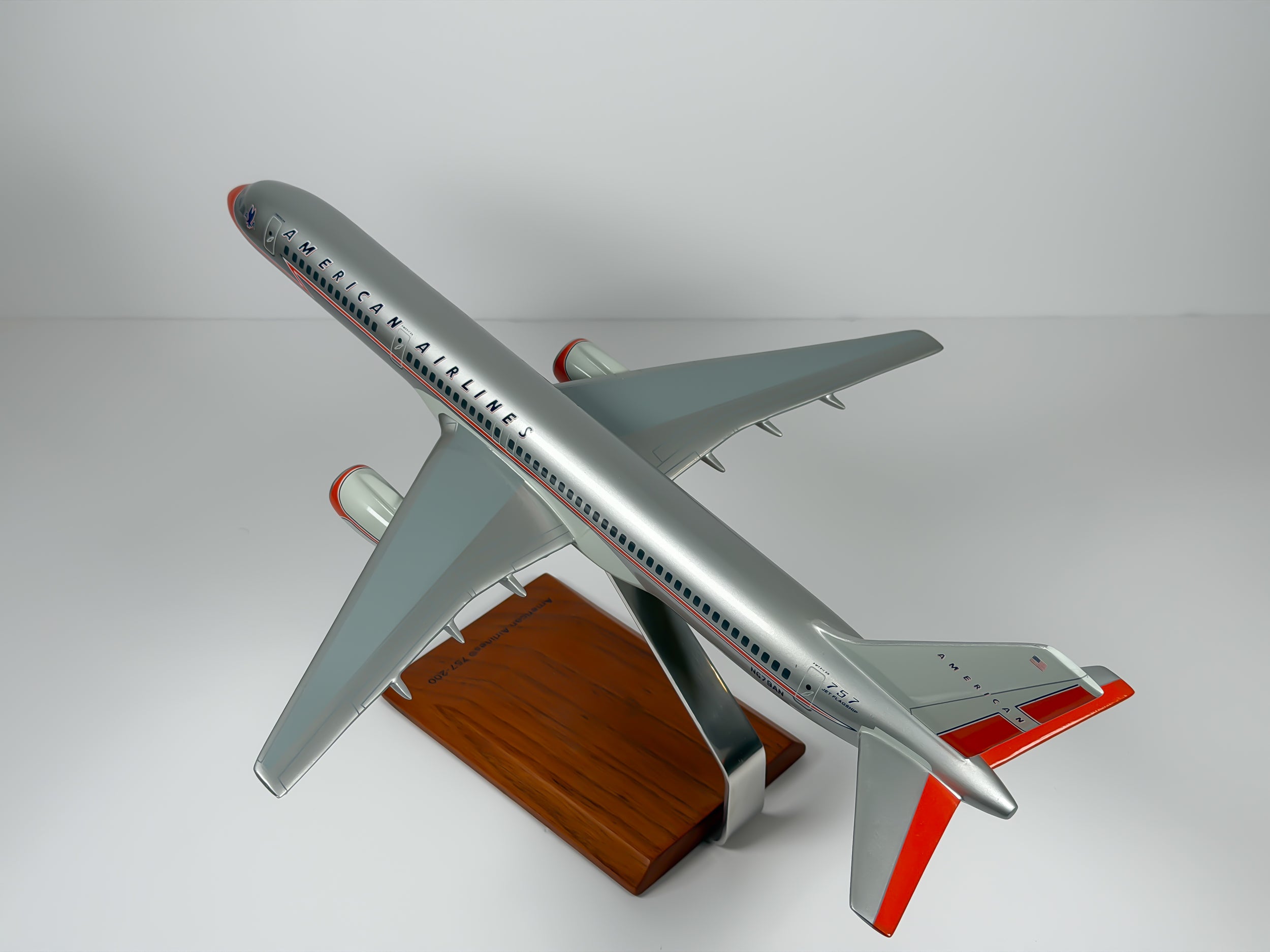 1:100 American Airlines Boeing 757-200 - Astrojet | Executive Model