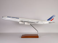 1:100 Air France Airbus A340-300 (F-GLZA) - Barcode | Executive Model
