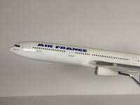 1:100 Air France Airbus A340-300 (F-GLZA) - Barcode | Executive Model