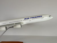1:100 Air France Airbus A340-300 (F-GLZA) - Barcode | Executive Model