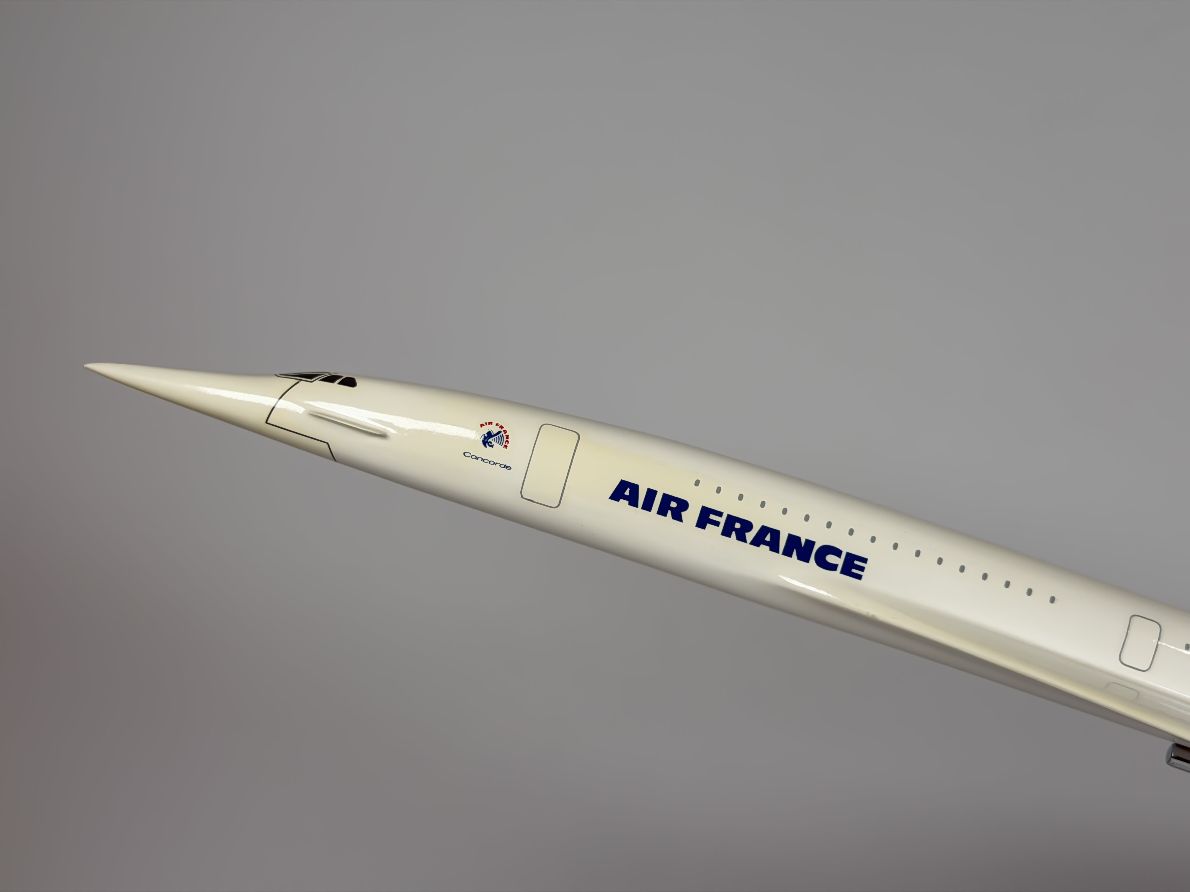 1:100 Air France Aerospatiale/BAC Concorde - Barcode | Executive Model