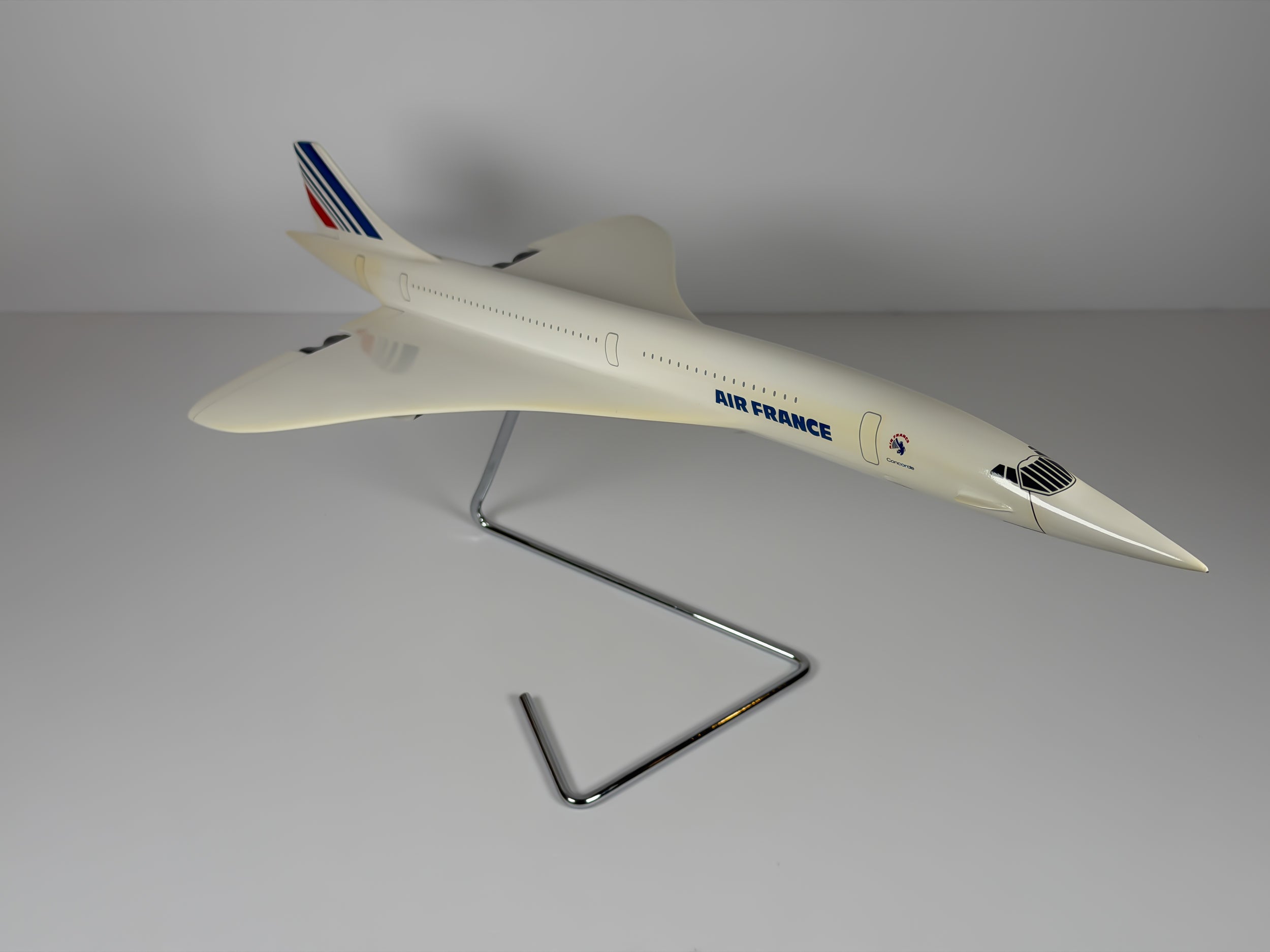 1:100 Air France Aerospatiale/BAC Concorde - Barcode | Executive Model