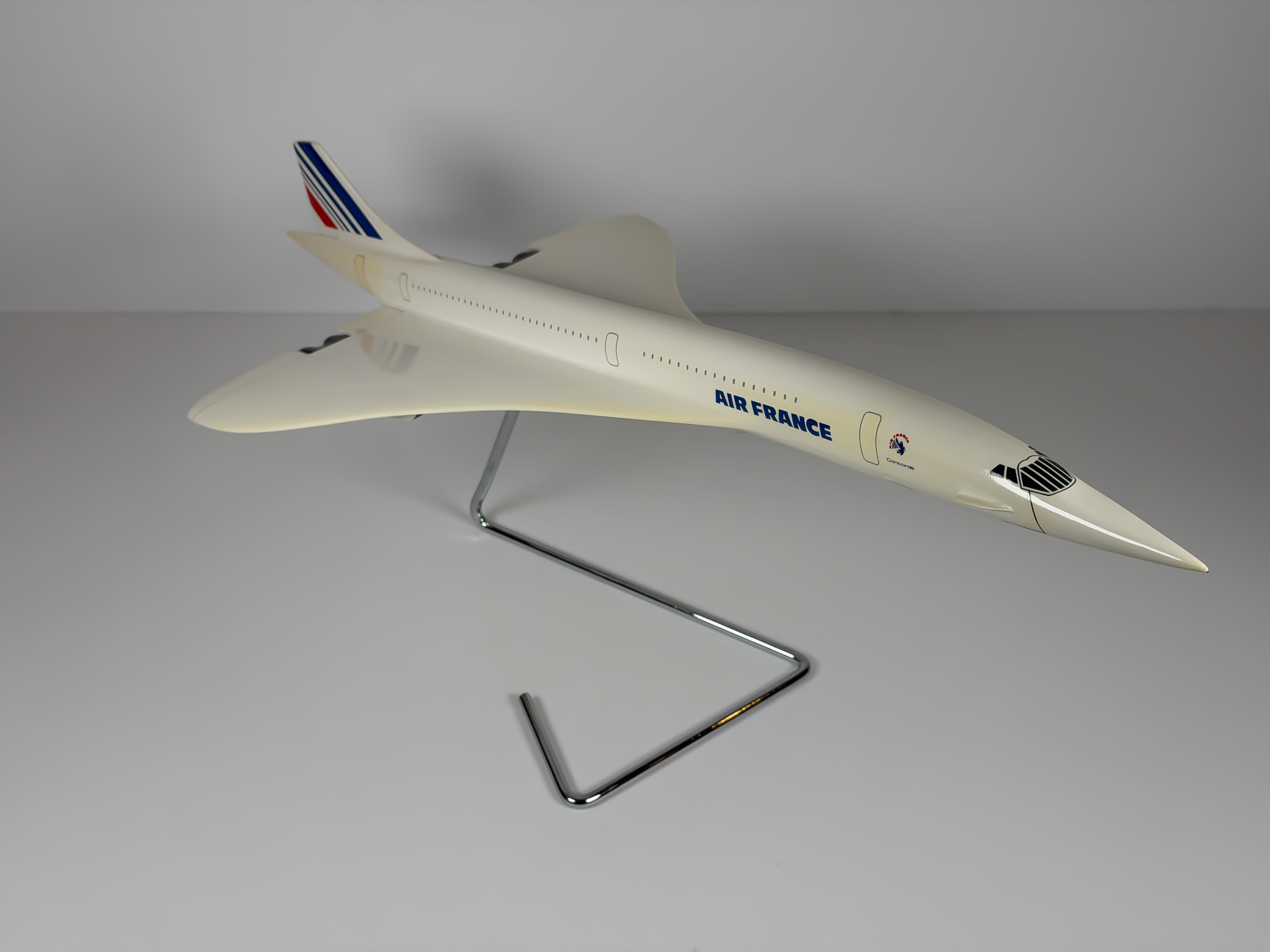 1:100 Air France Aerospatiale/BAC Concorde - Barcode | Executive Model