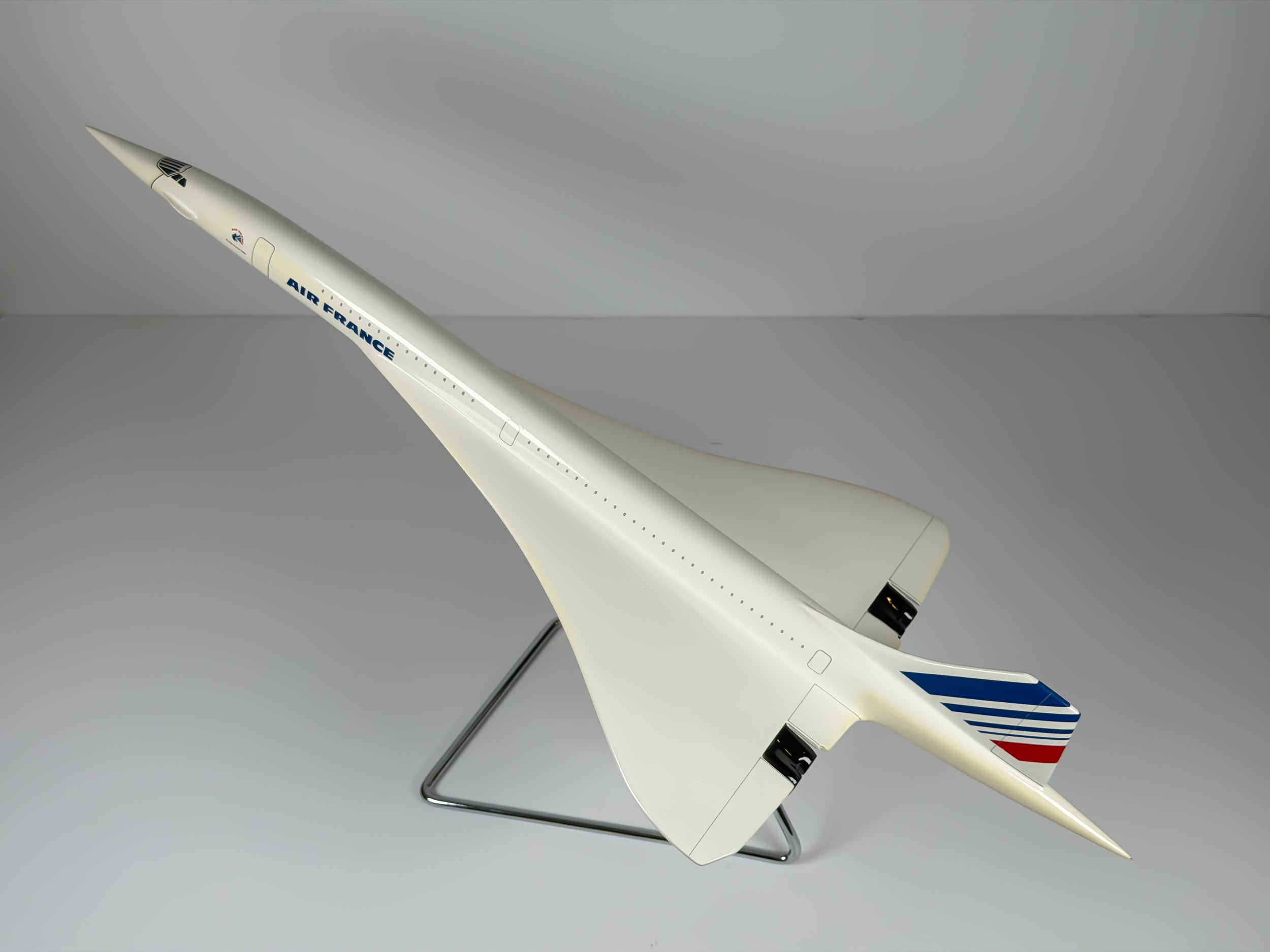 1:100 Air France Aerospatiale/BAC Concorde - Barcode | Executive Model