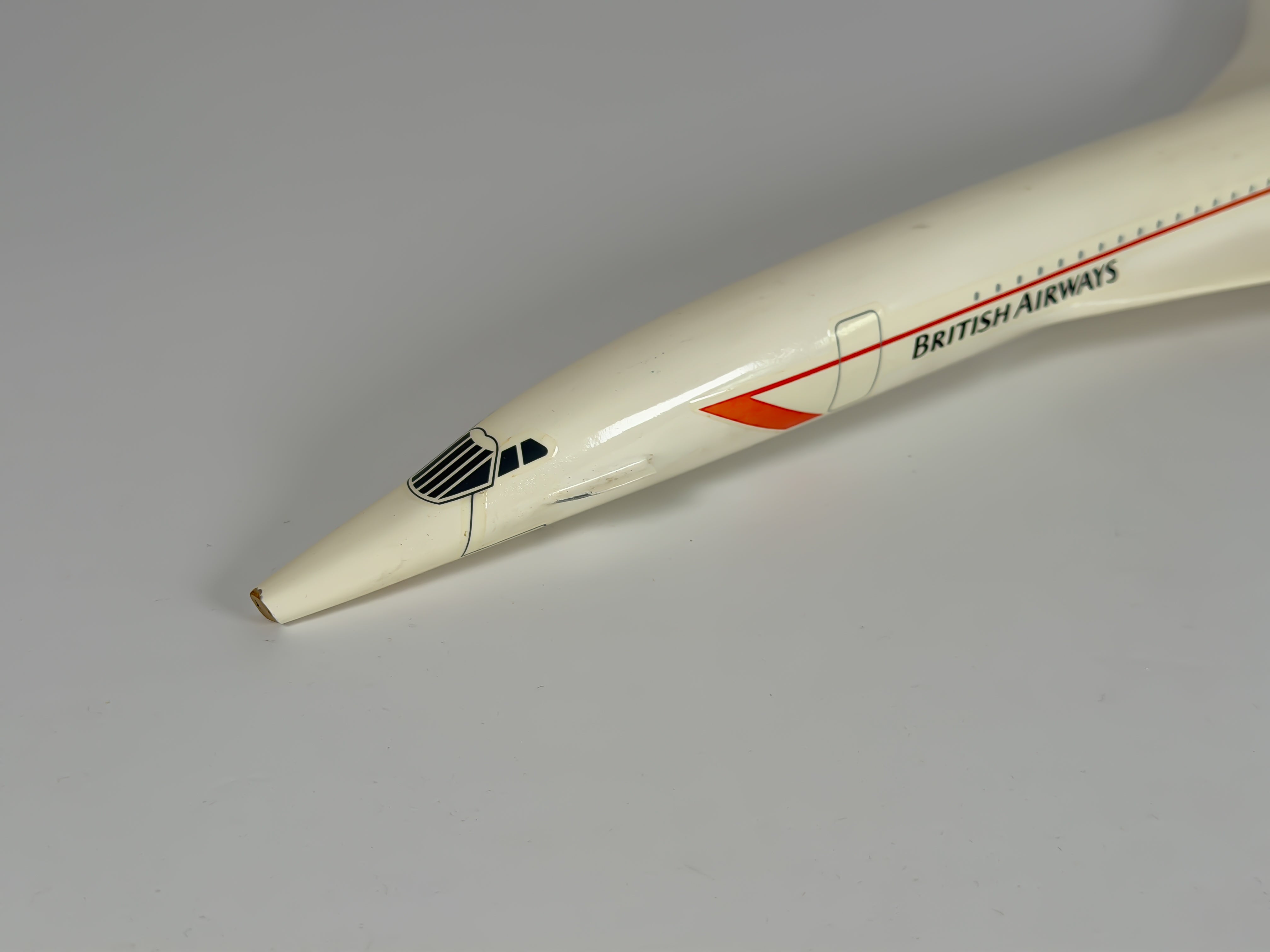 1:100 British Airways Aerospatiale/BAC Concorde (G-BOAA) - Landor | Executive Model