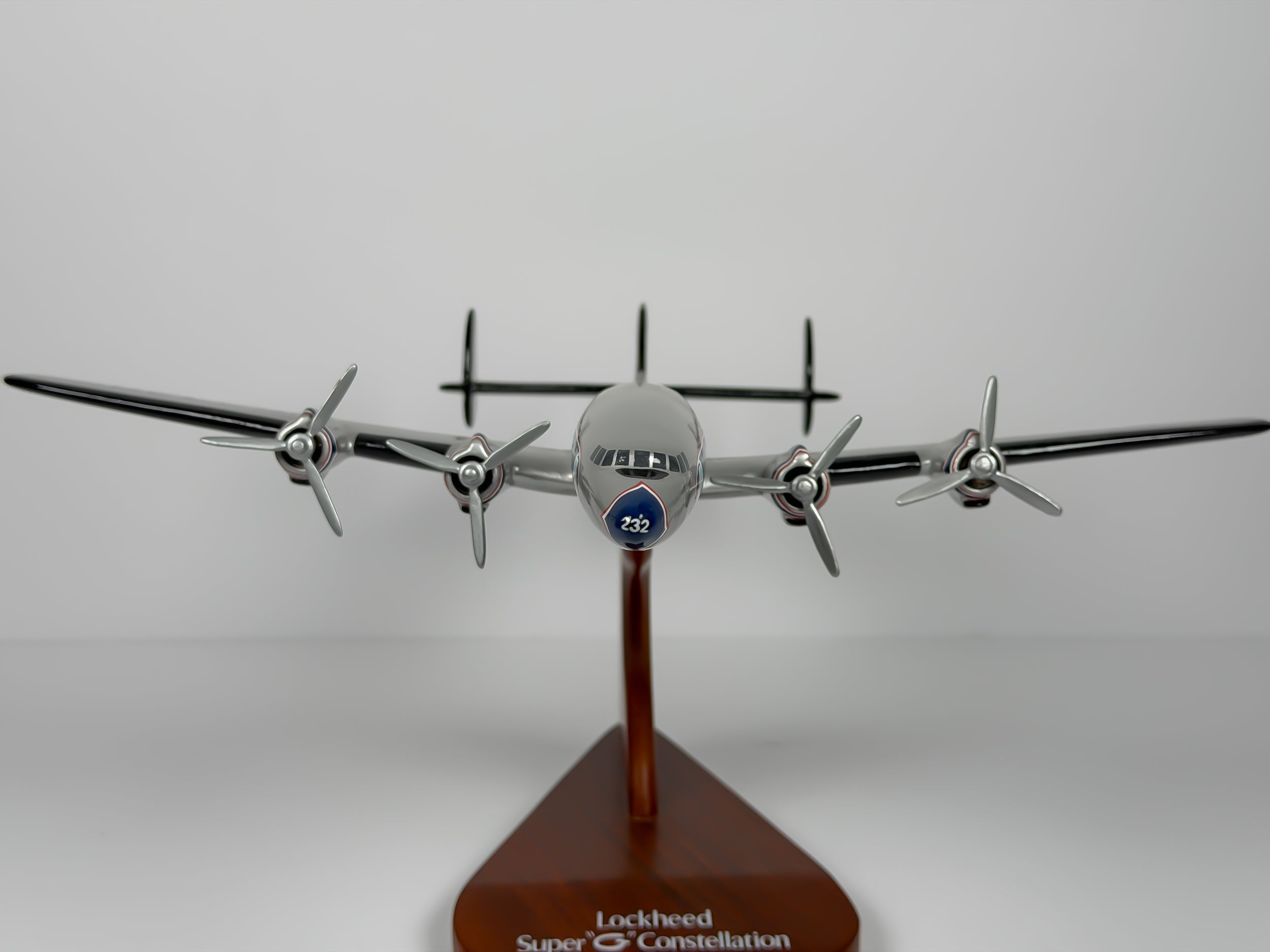1:100 Eastern Air Lines Lockheed L-1049 (N6232G) - Great Silver Fleet | Executive Model